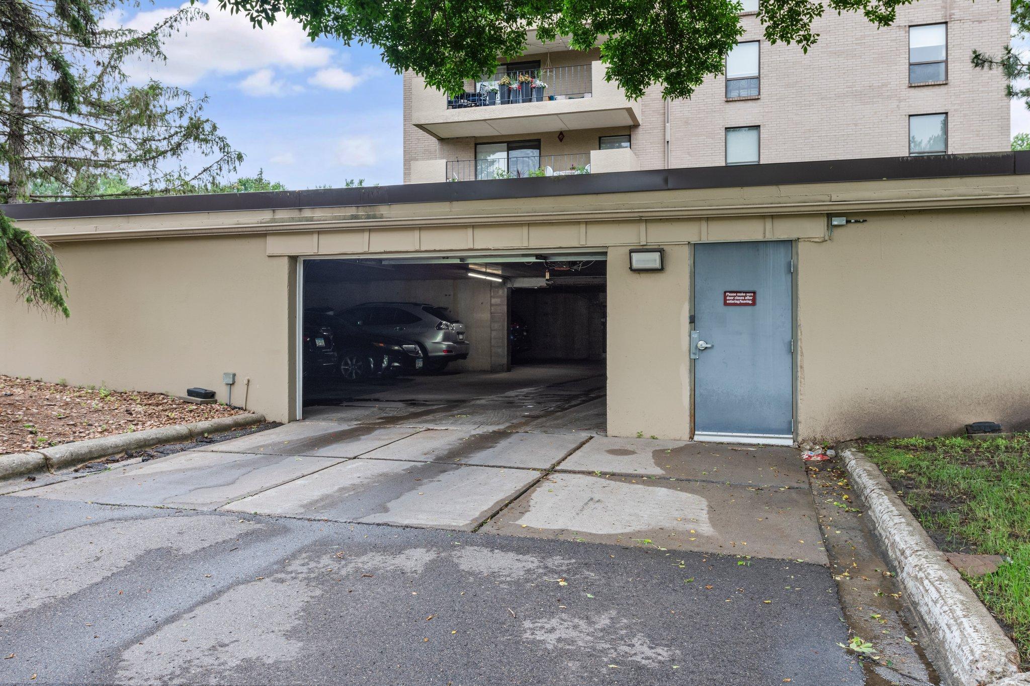 6710 Vernon Avenue S Unit: 219