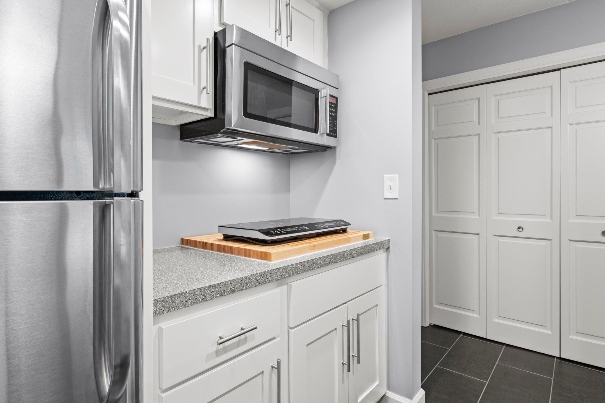 6710 Vernon Avenue S Unit: 219