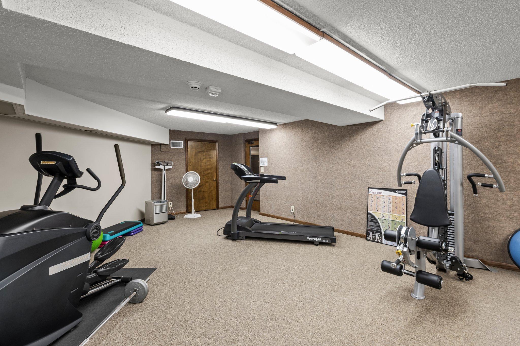 6710 Vernon Avenue S Unit: 219