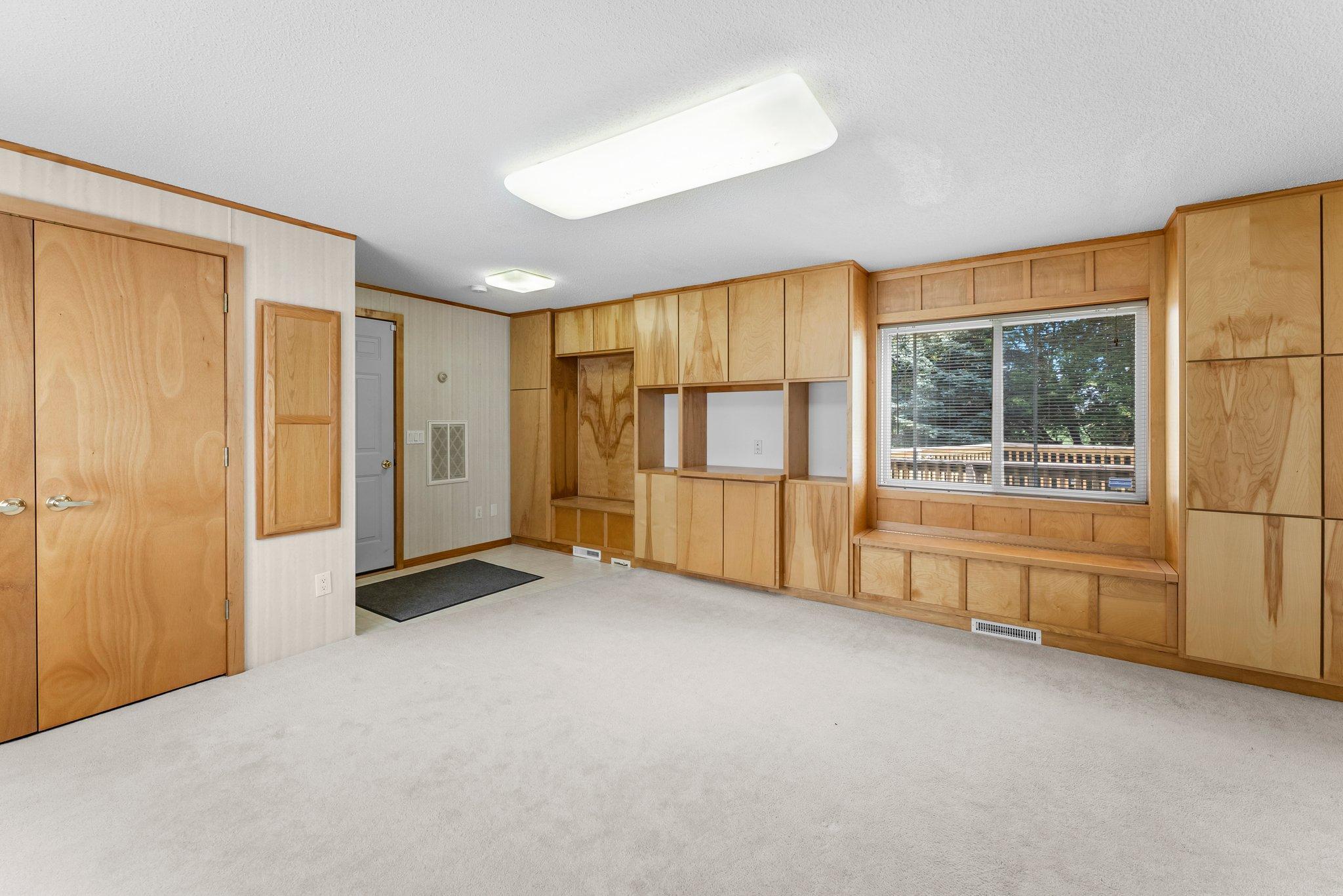 8152 80th Street