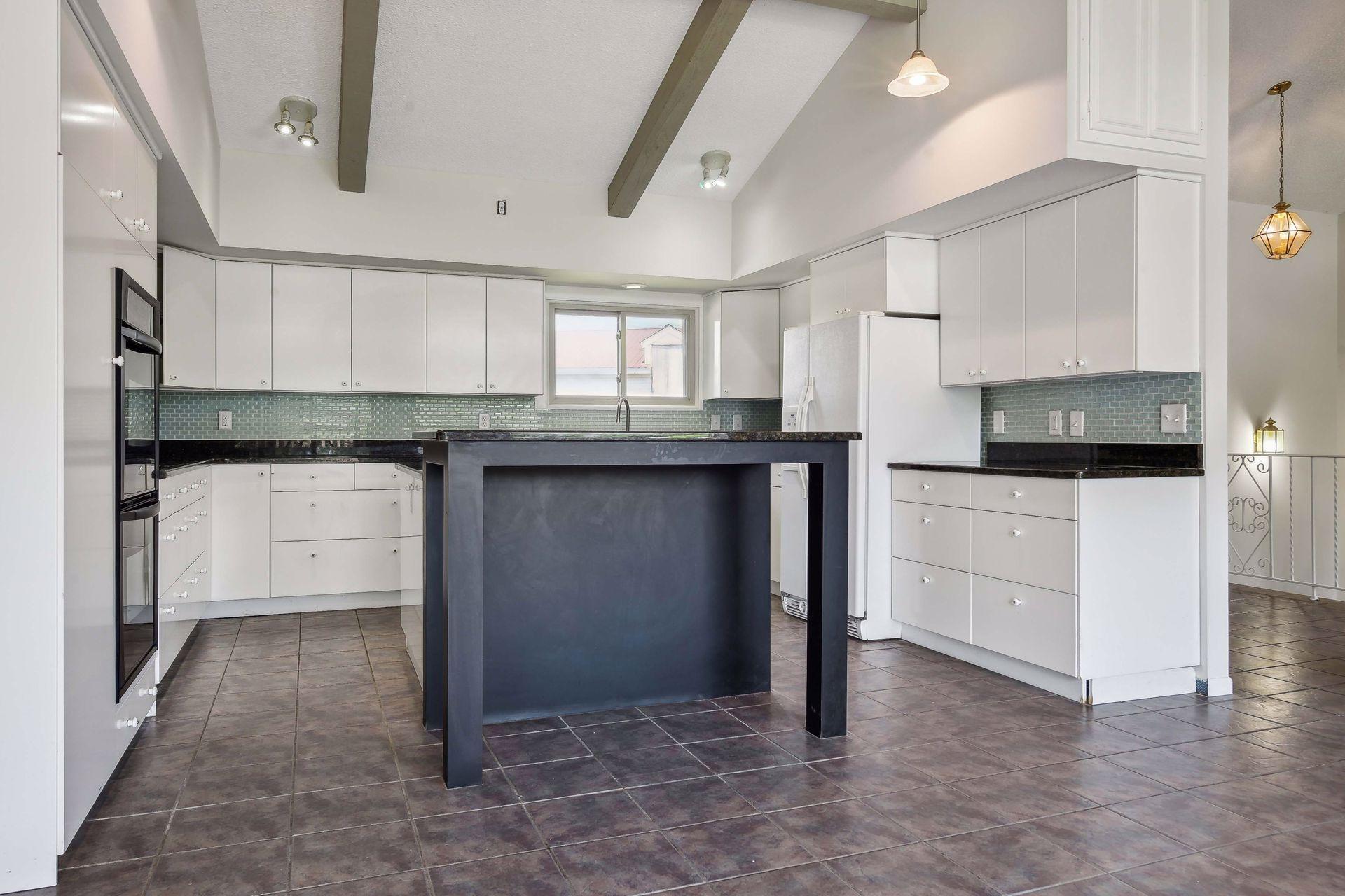 5162 Union Lake Trail