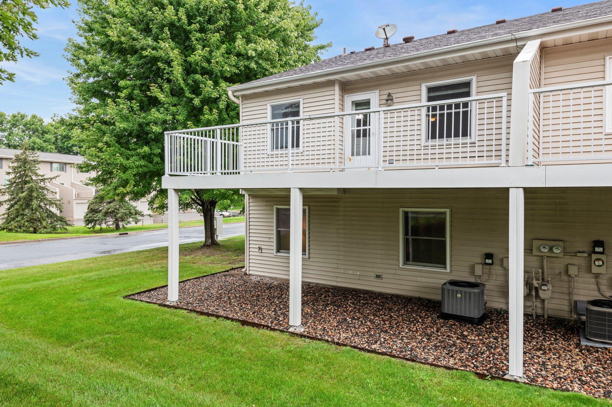 4100 S Meadowlark Road