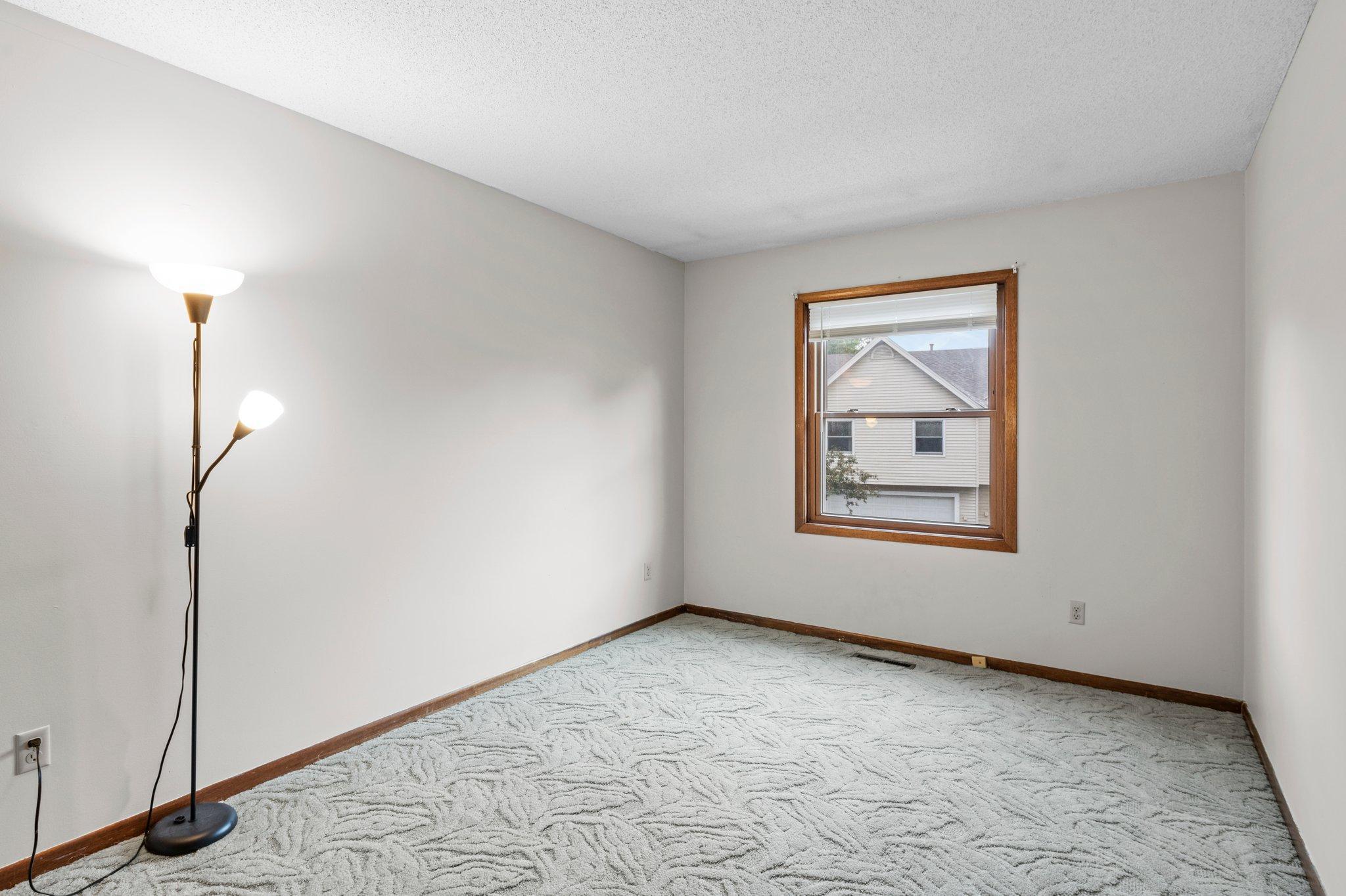 4100 S Meadowlark Road