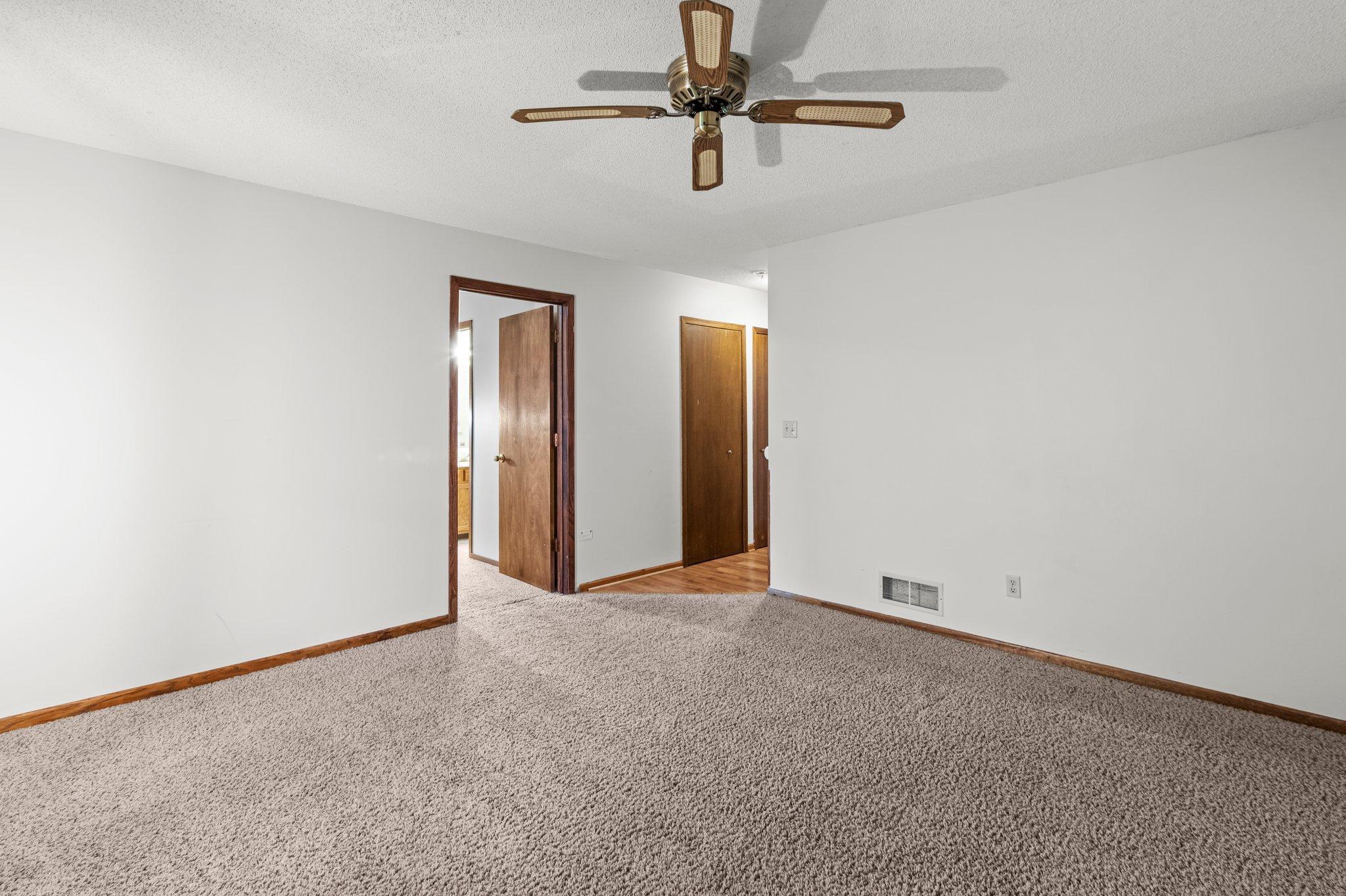 4100 S Meadowlark Road