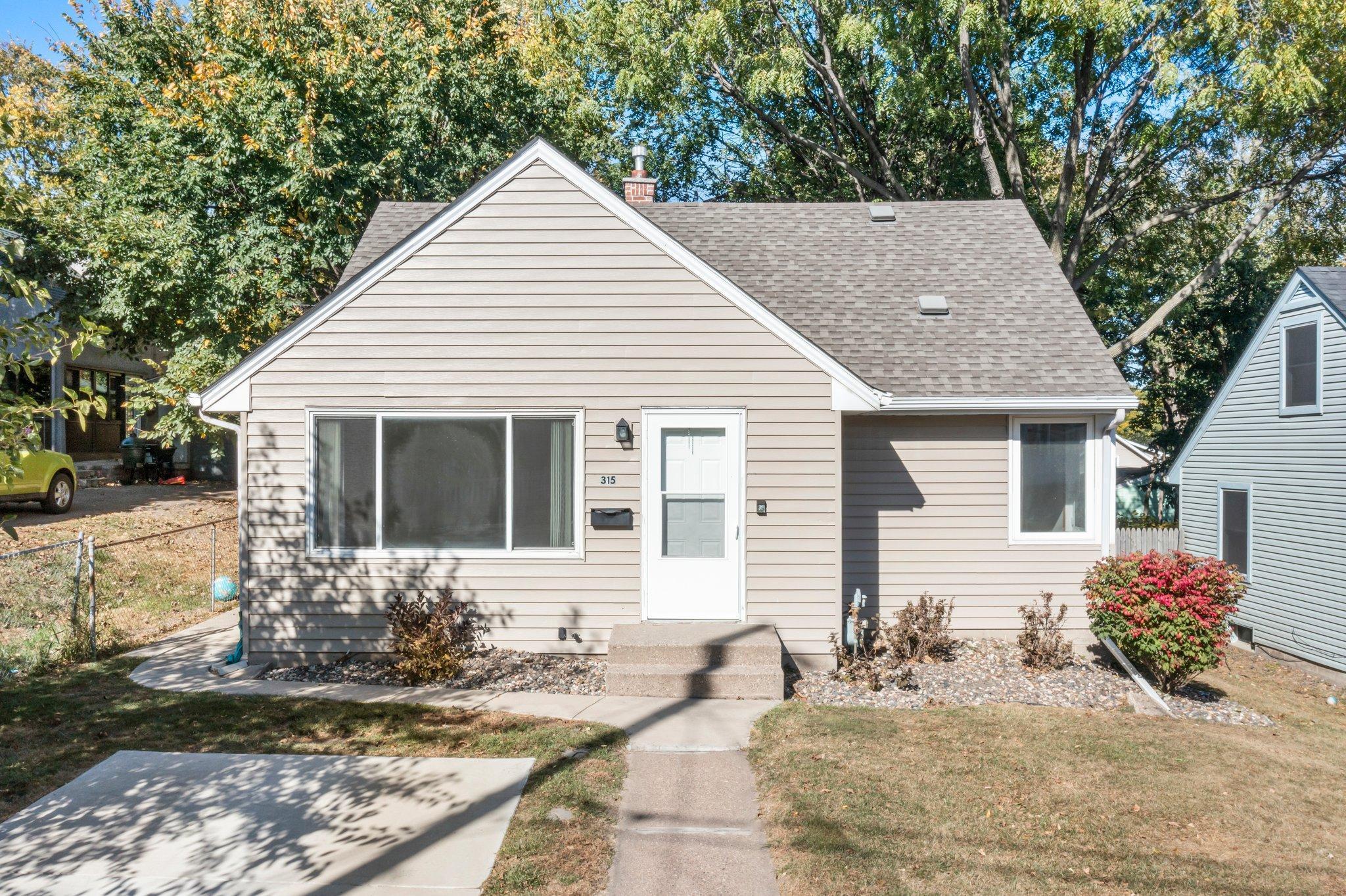 315 Hurley Street W