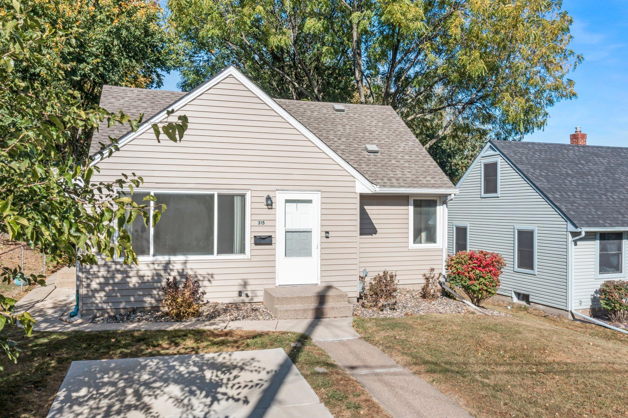 315 Hurley Street W
