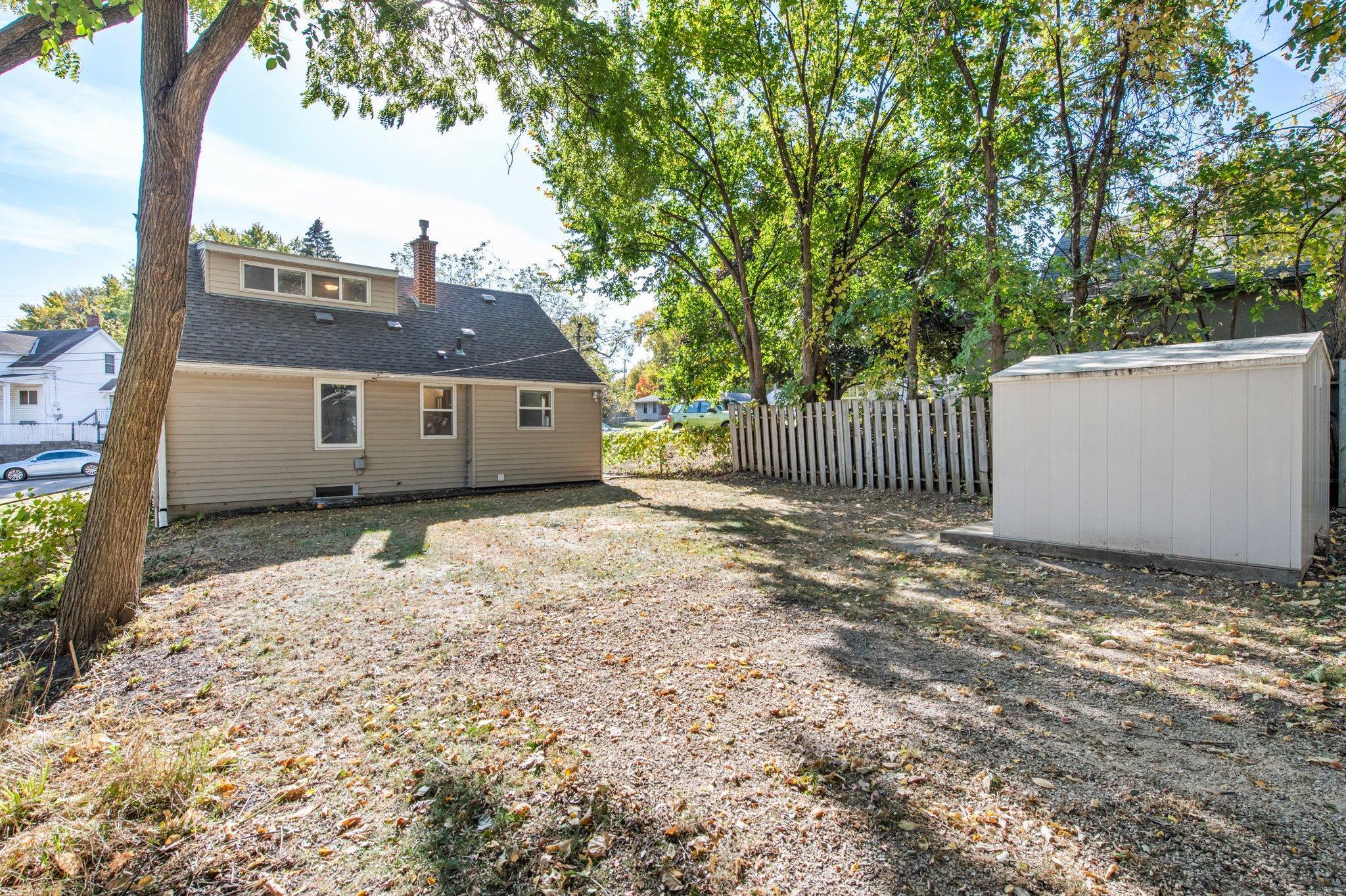 315 Hurley Street W