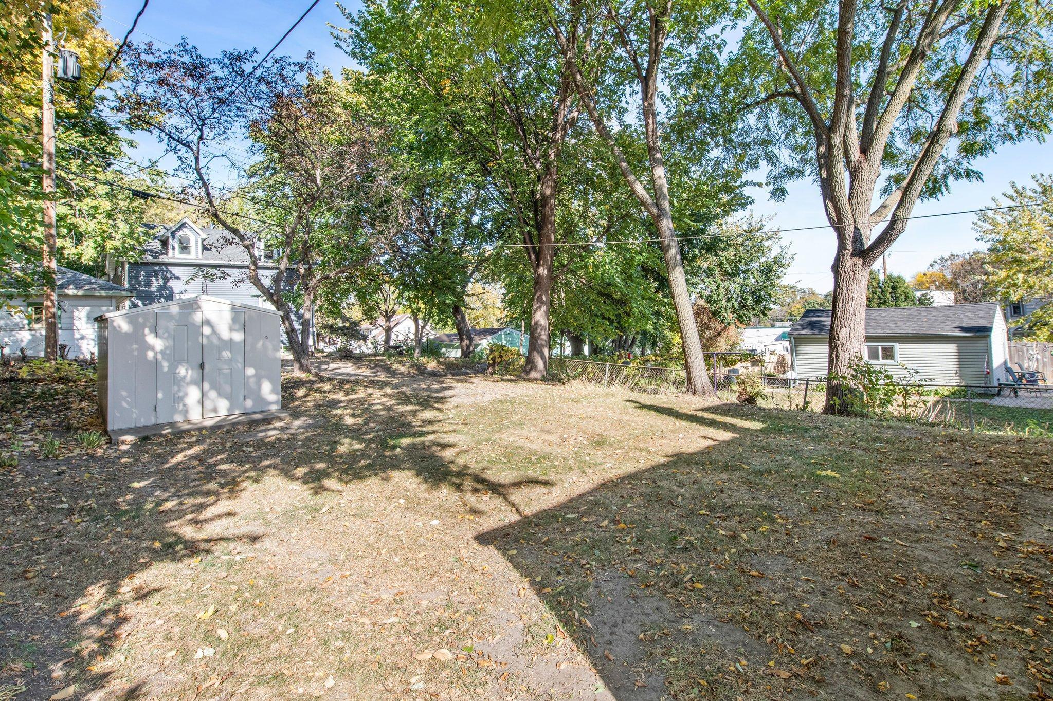 315 Hurley Street W
