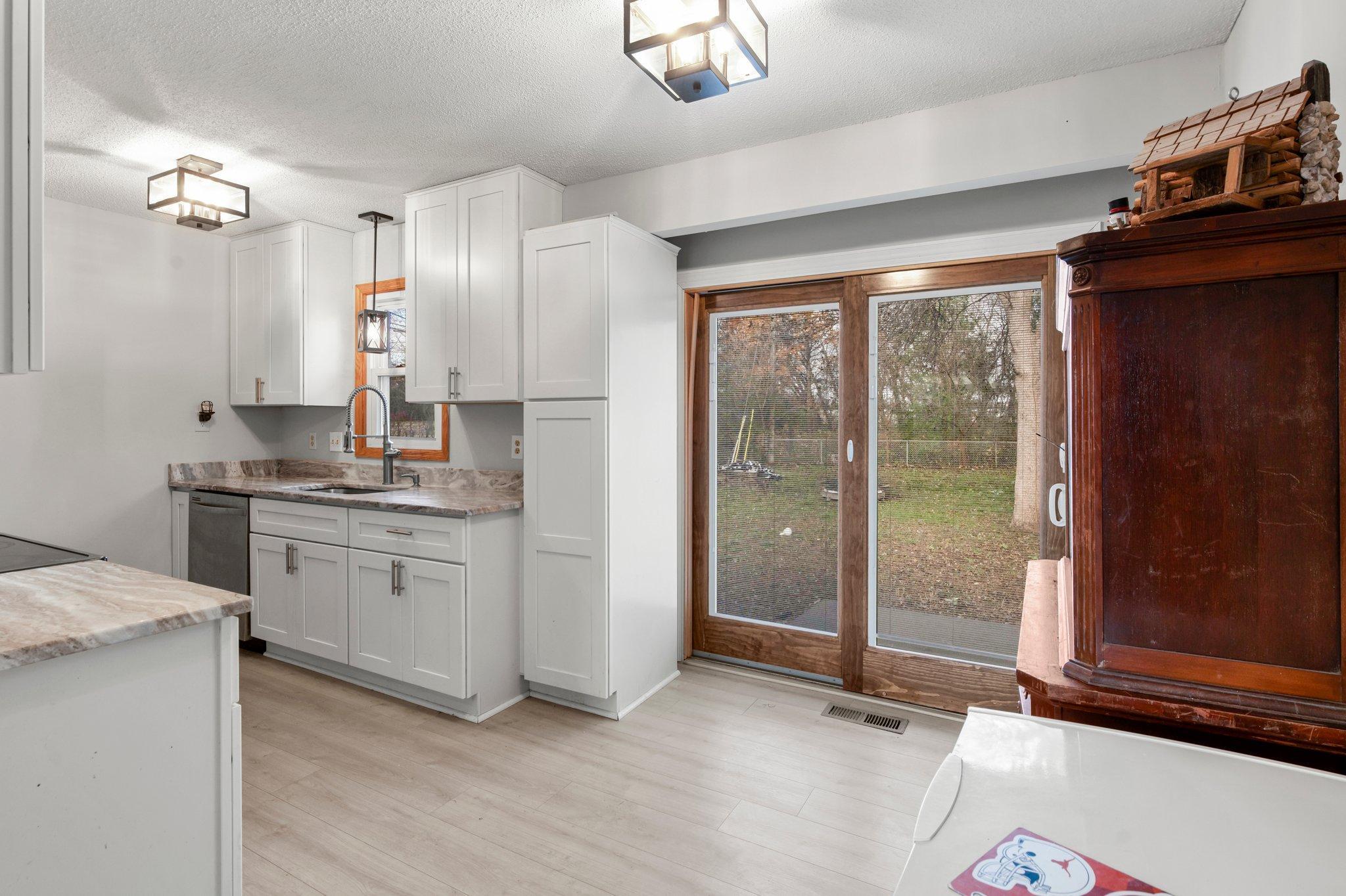 6885 161st Street W