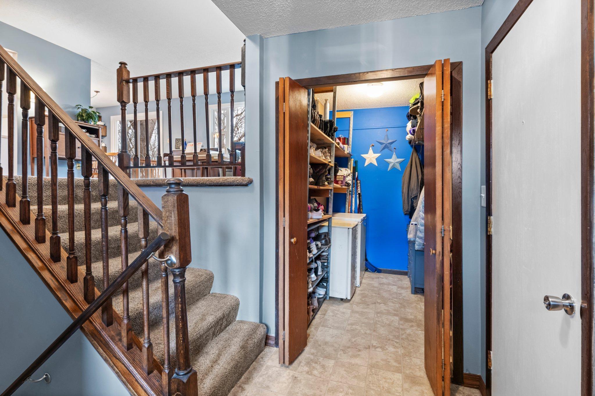 1728 Woodland Drive