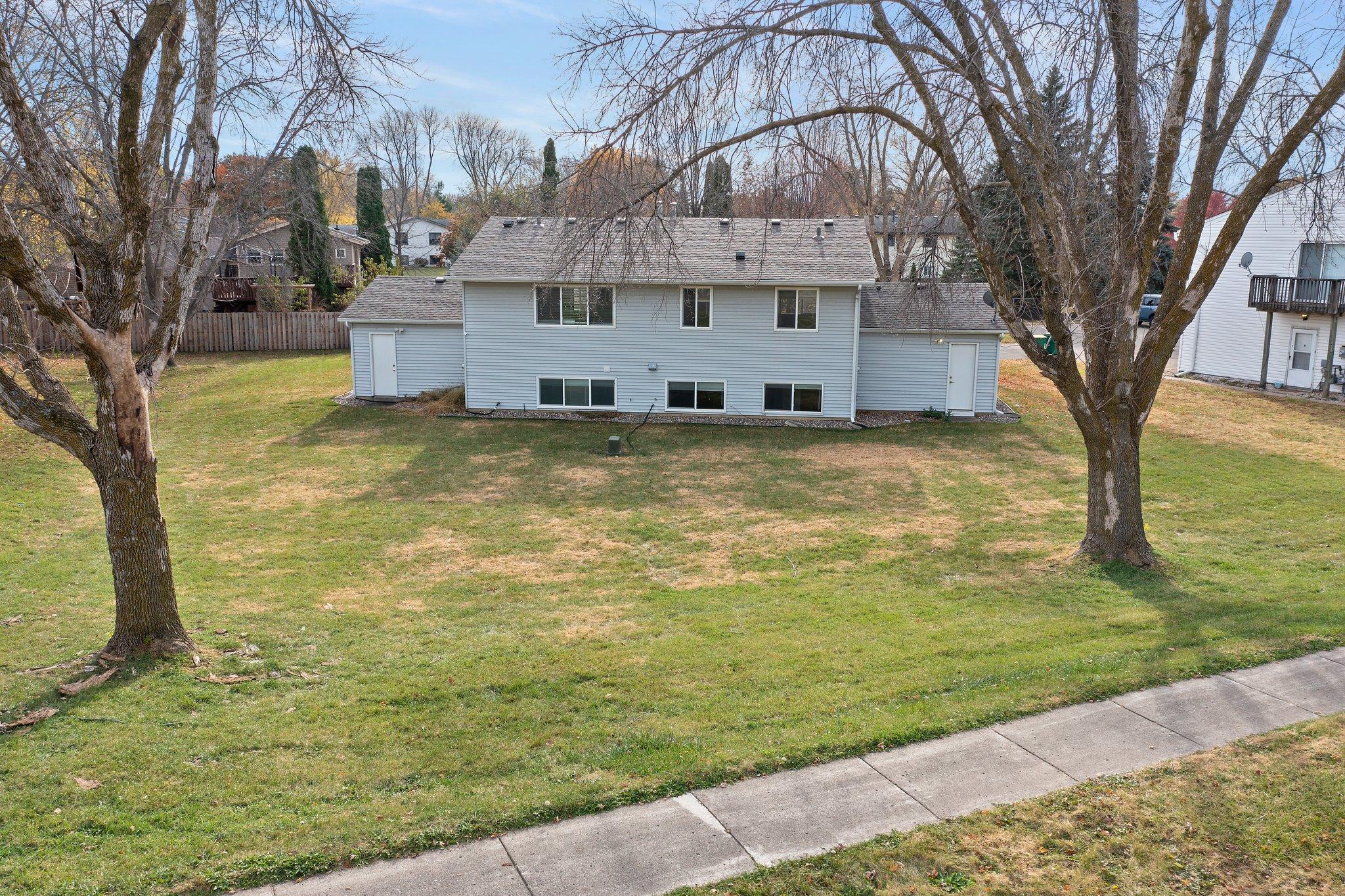 3808 Lodestone Lane