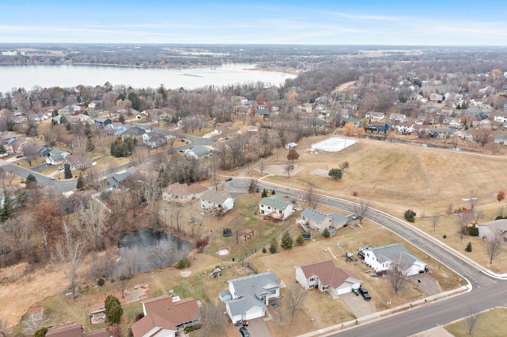 2204 Greenbriar Court
