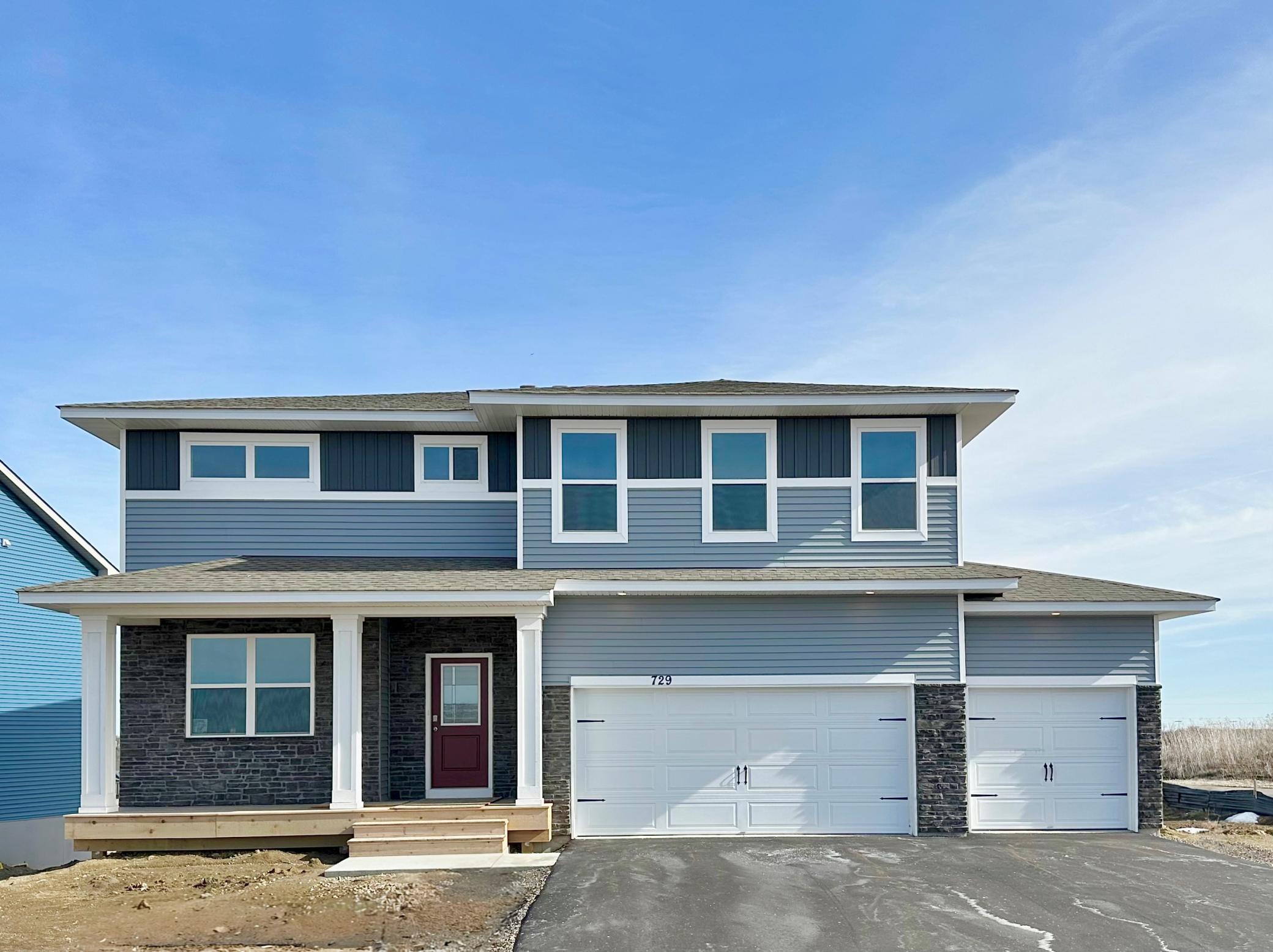 729 Winterberry Lane