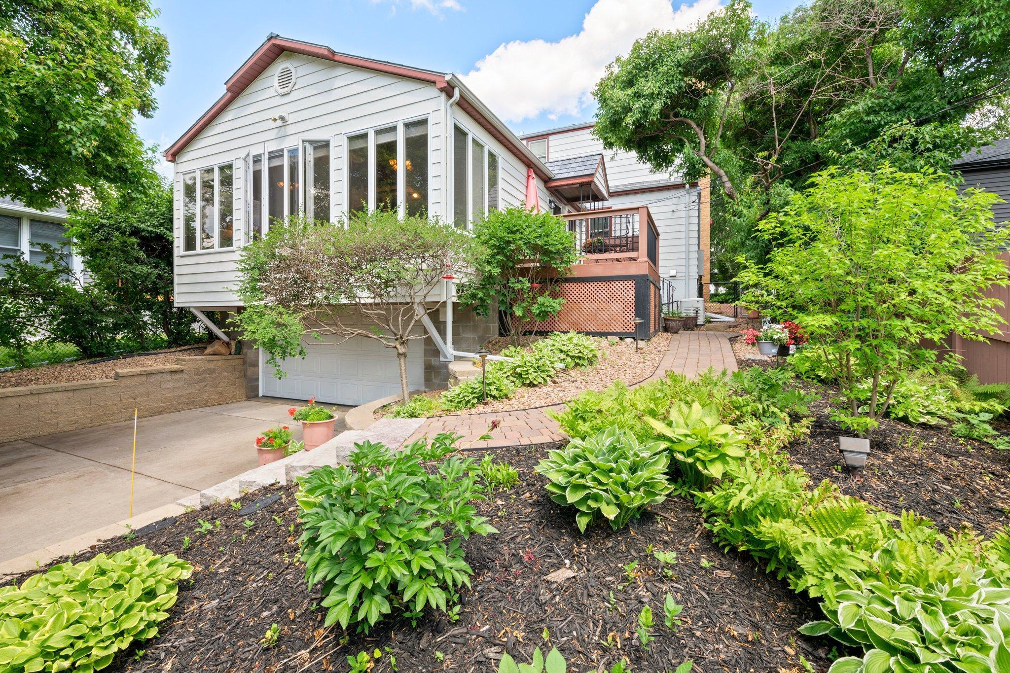 5604 Abbott Avenue S