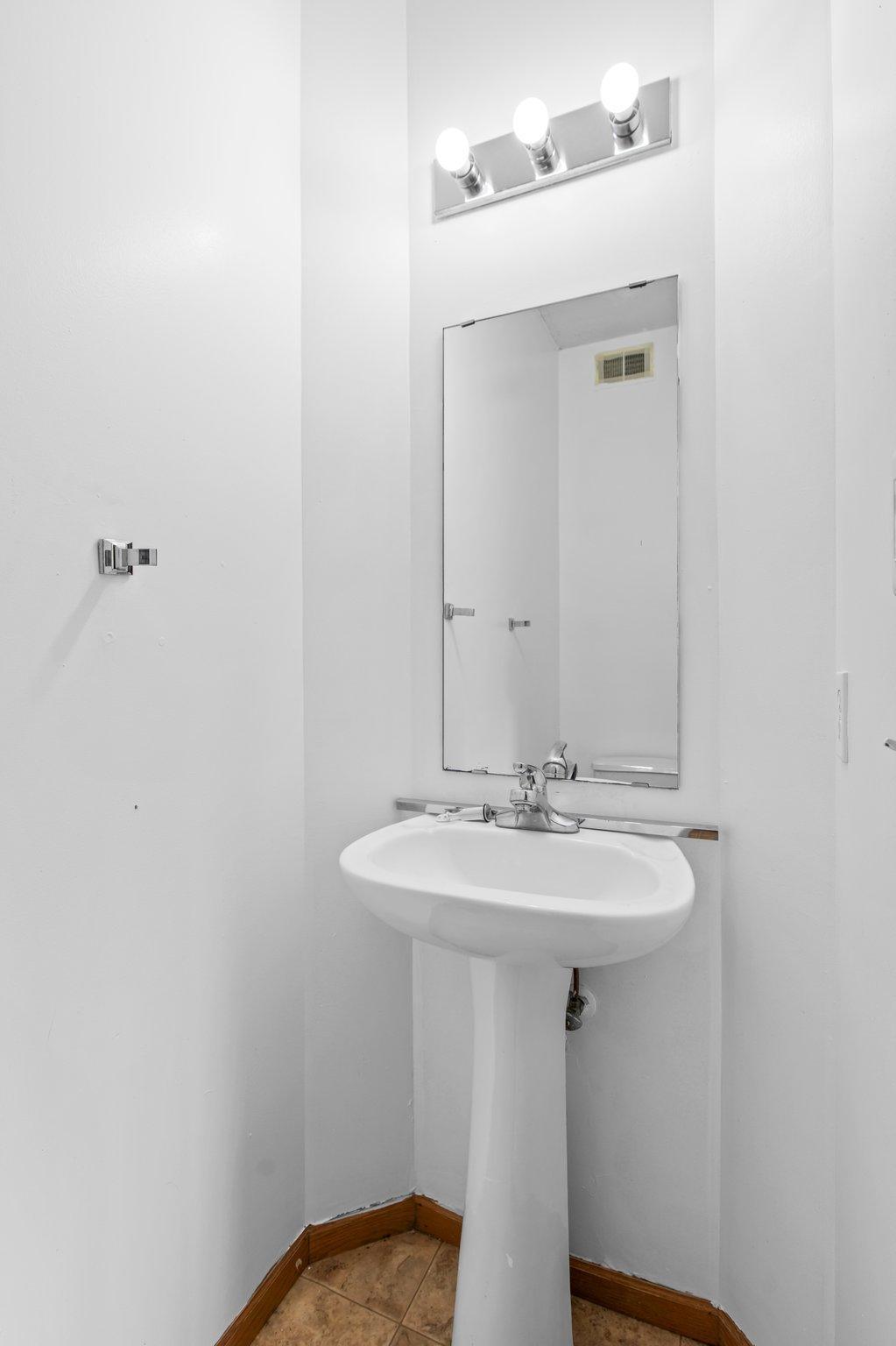 14201 Bayberry Trail