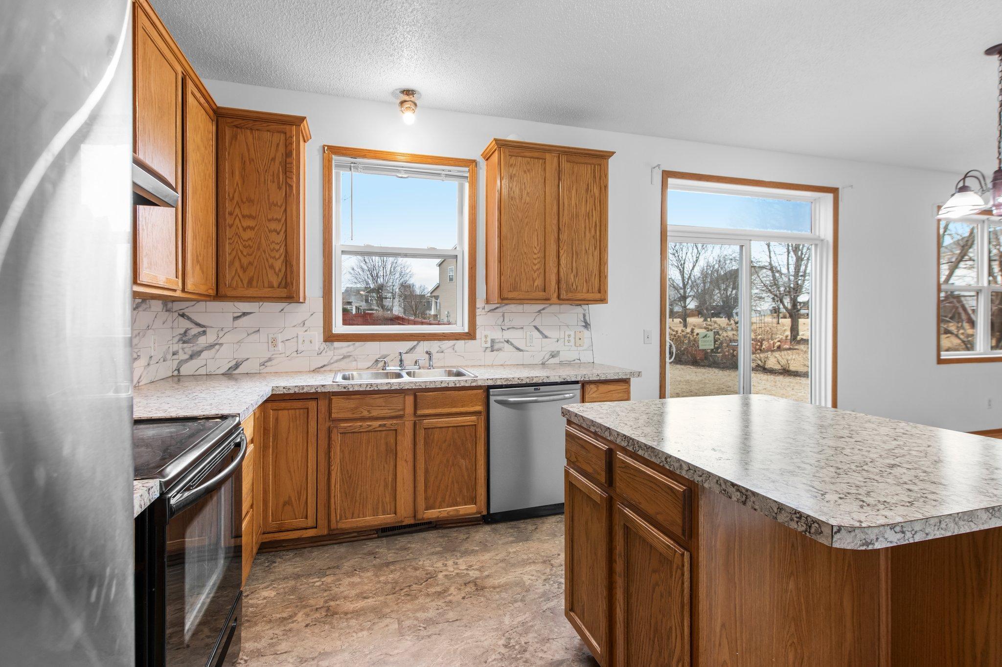 14201 Bayberry Trail