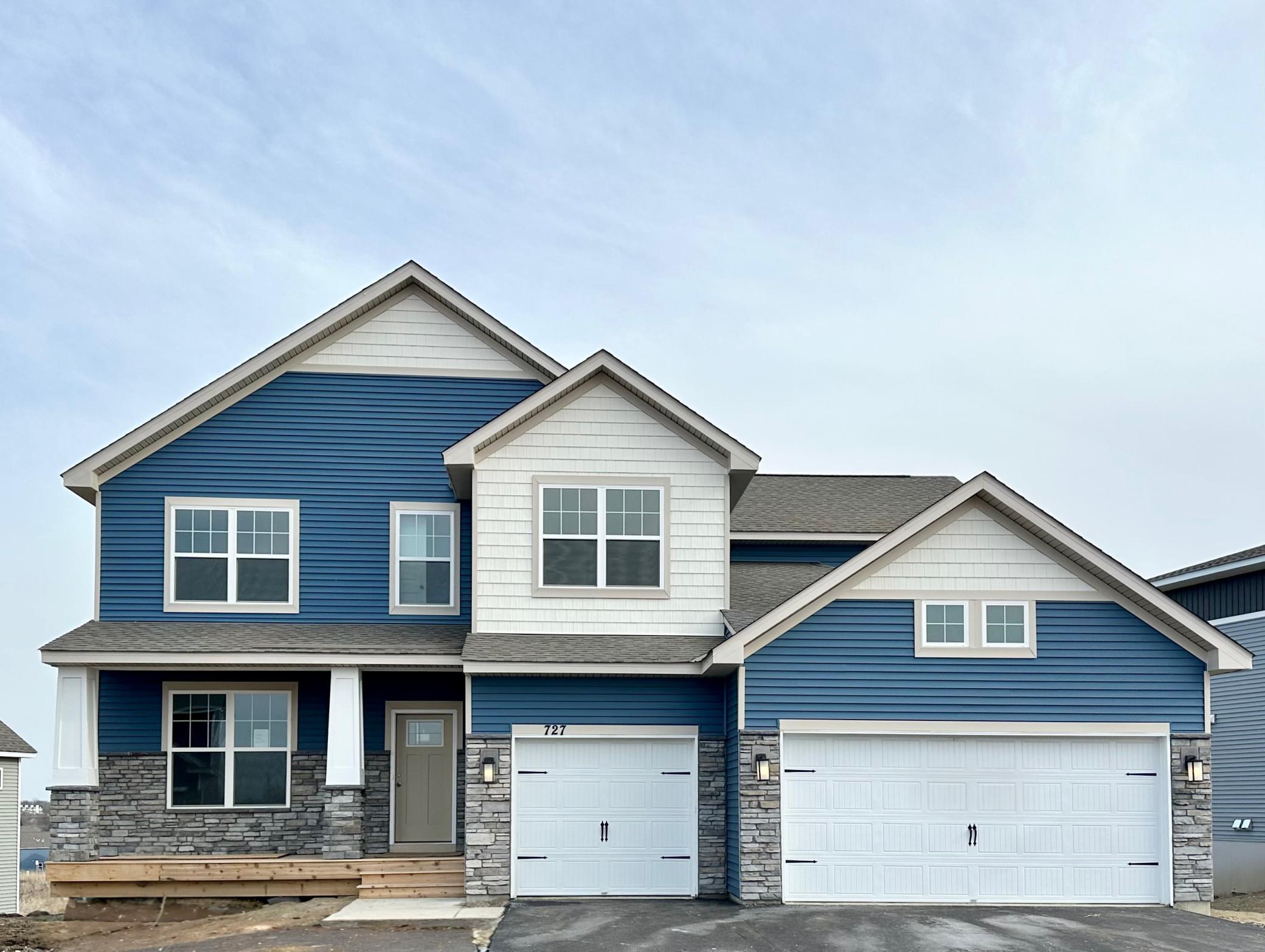 727 Winterberry Lane