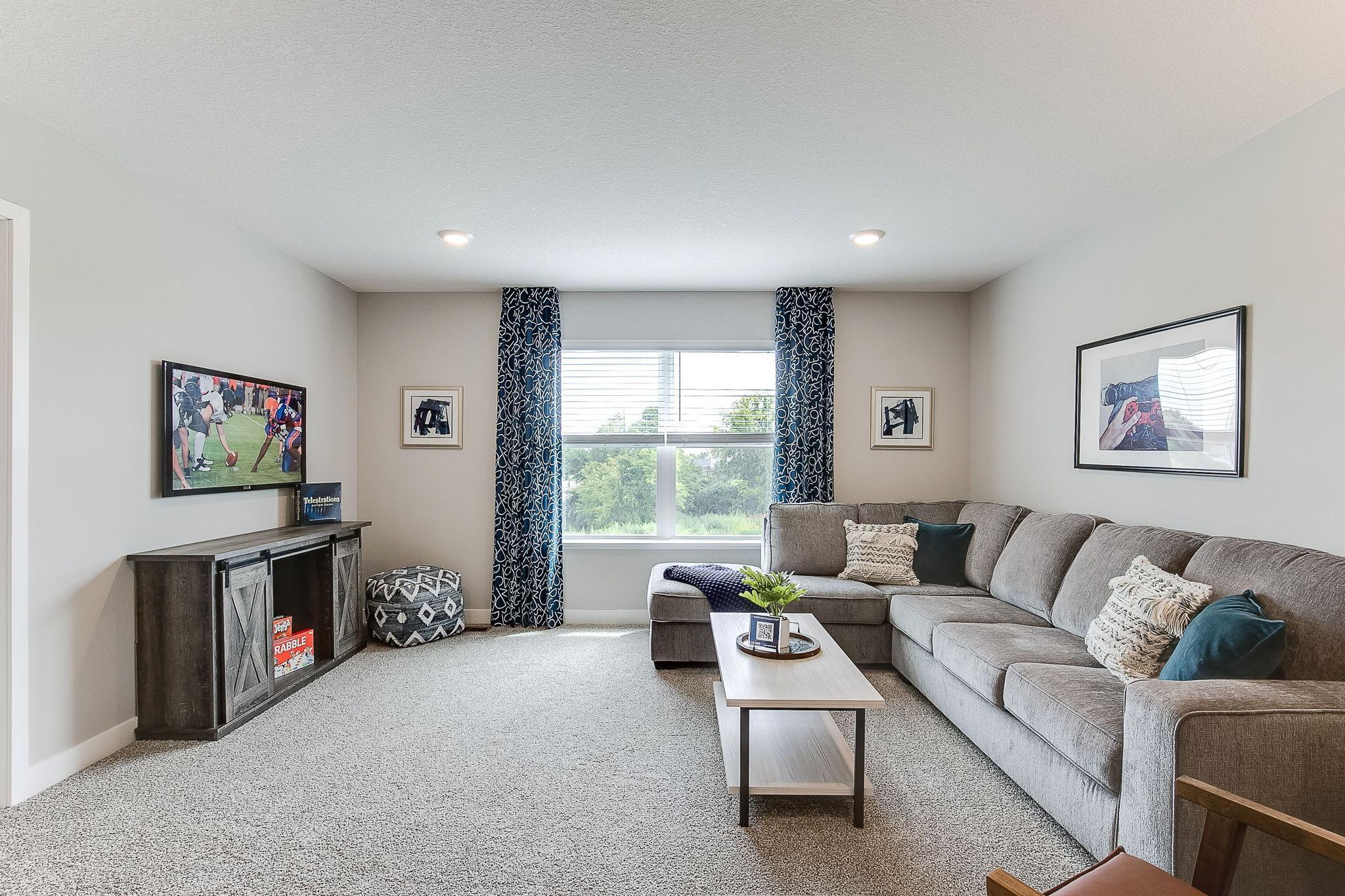 727 Winterberry Lane