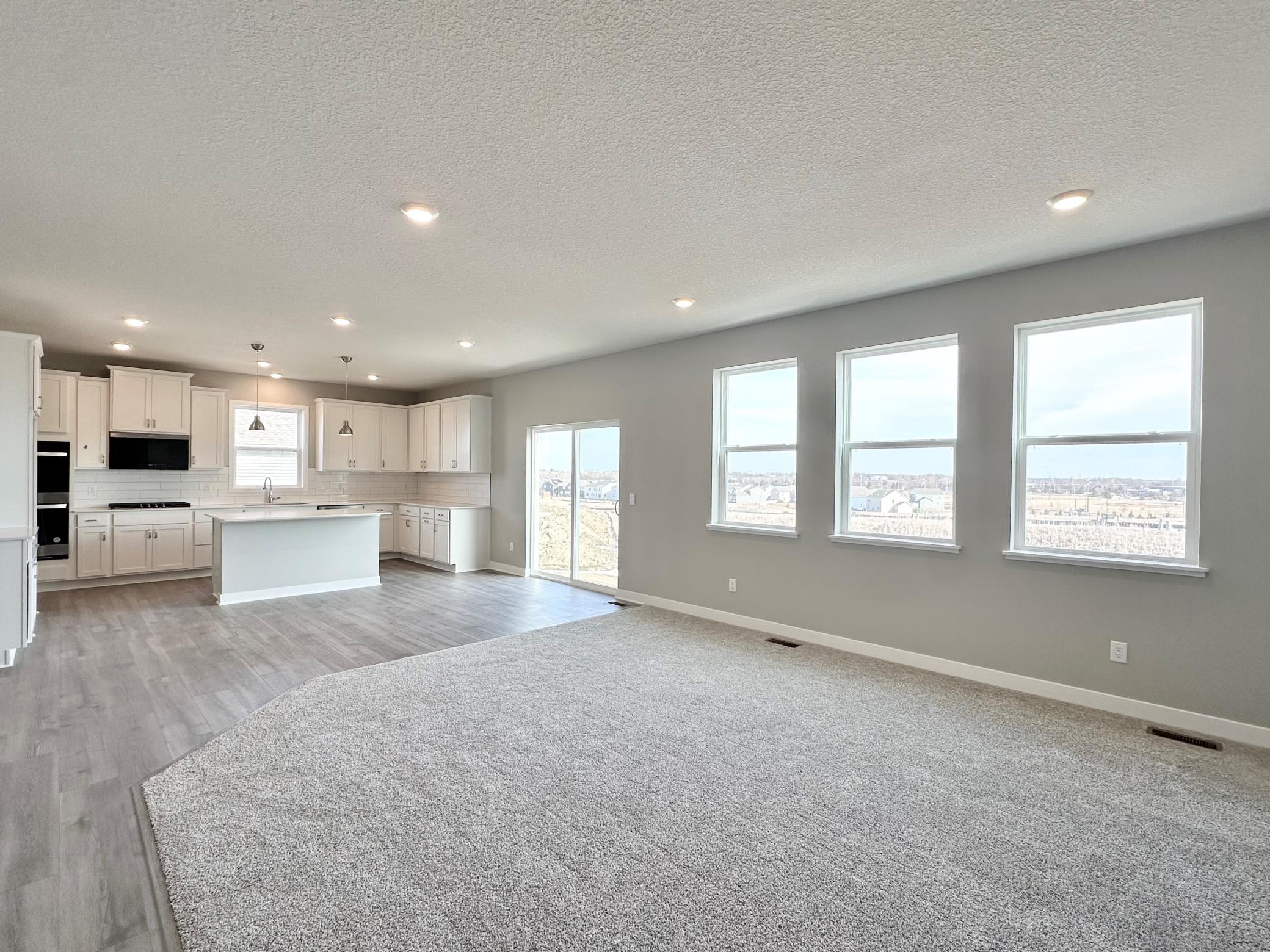 727 Winterberry Lane