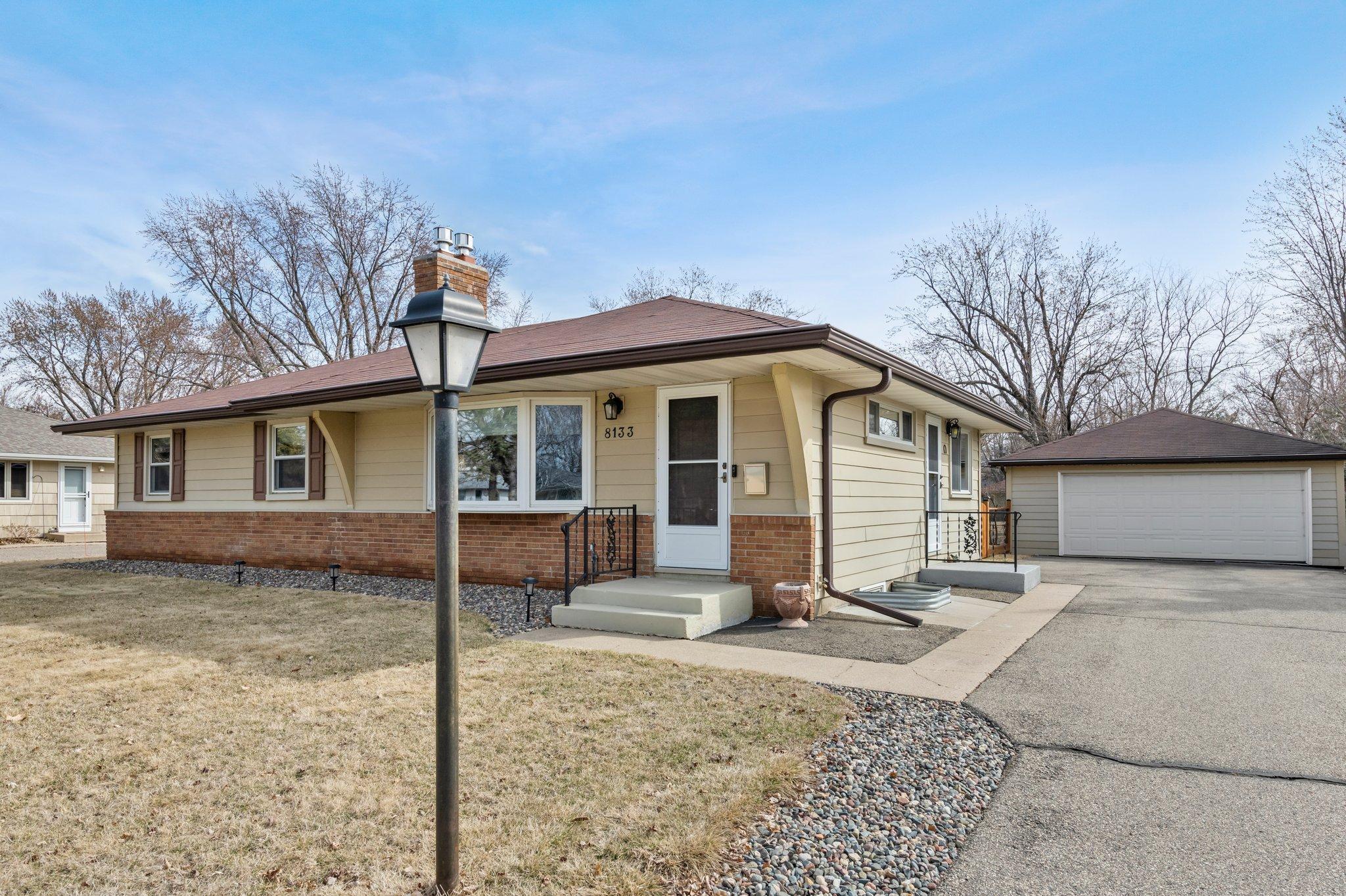 8133 Zenith Avenue S