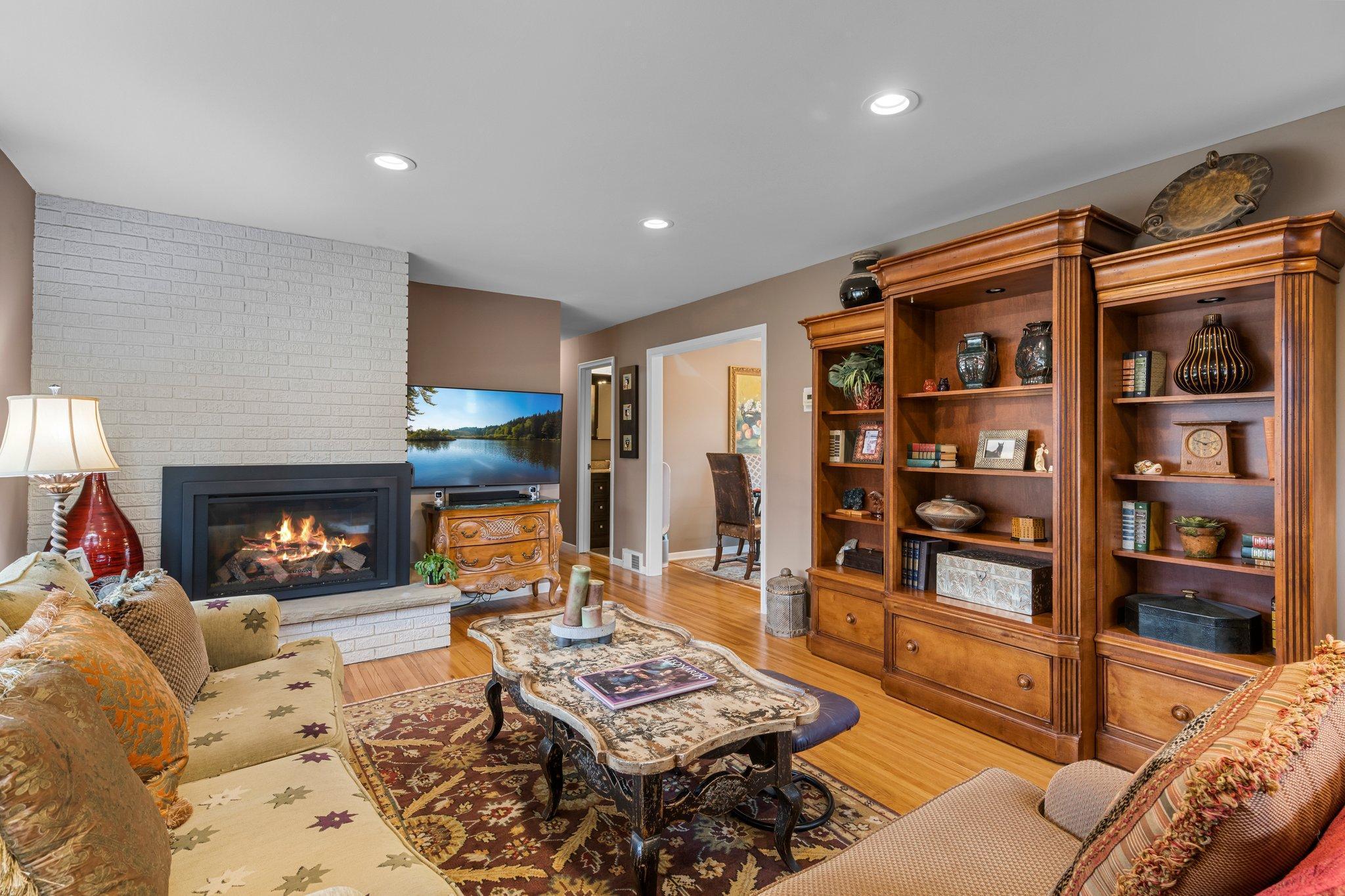 8133 Zenith Avenue S