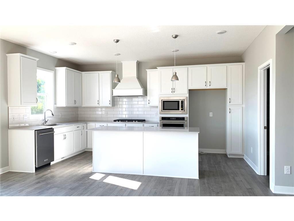 711 Winterberry Lane