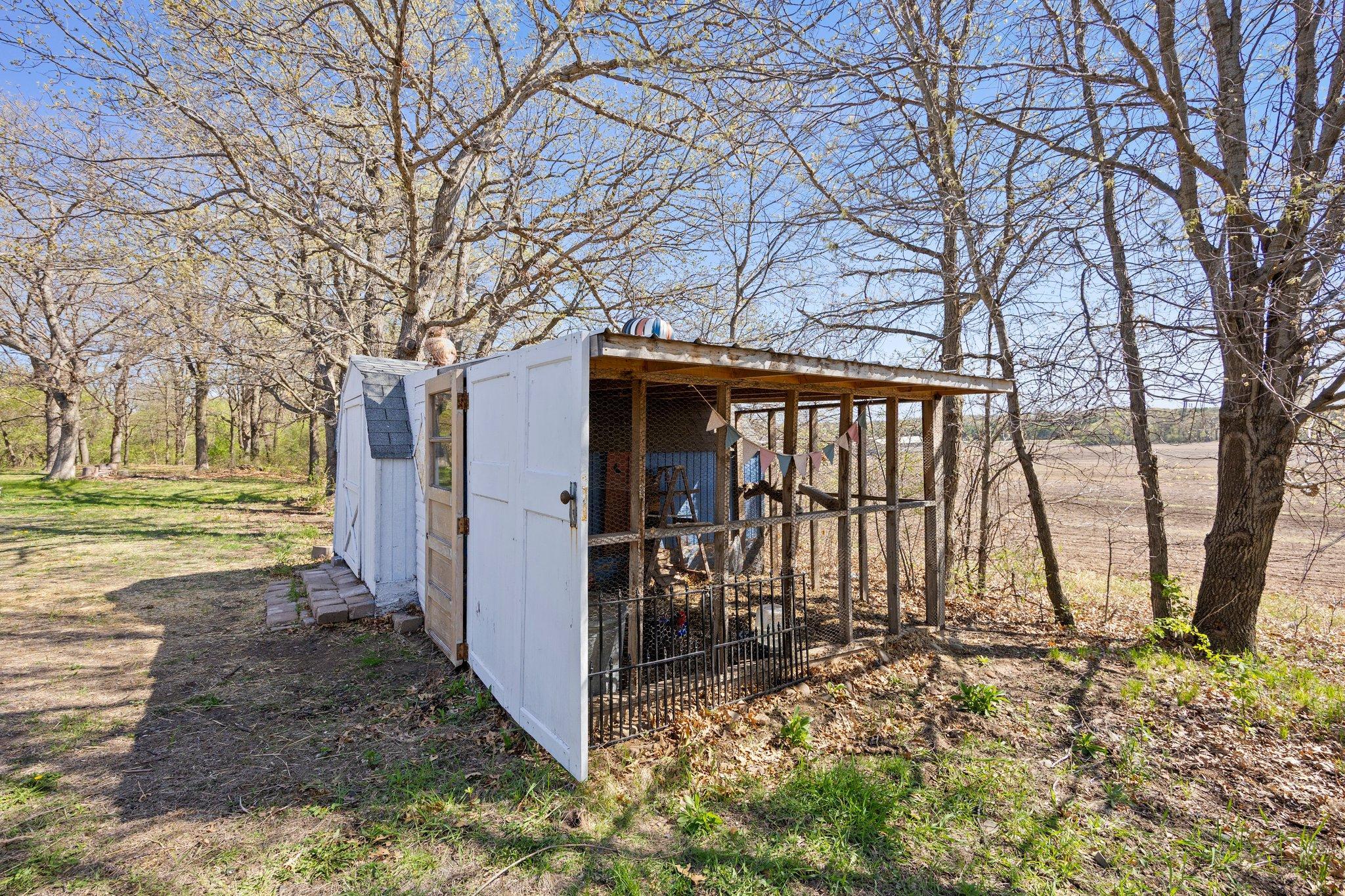 9527 253rd Avenue NW