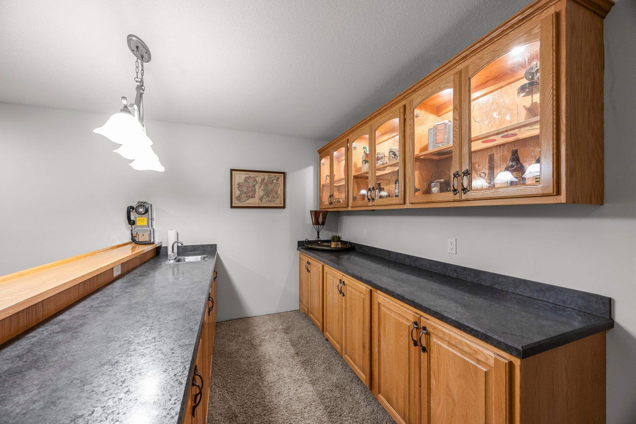 9527 253rd Avenue NW