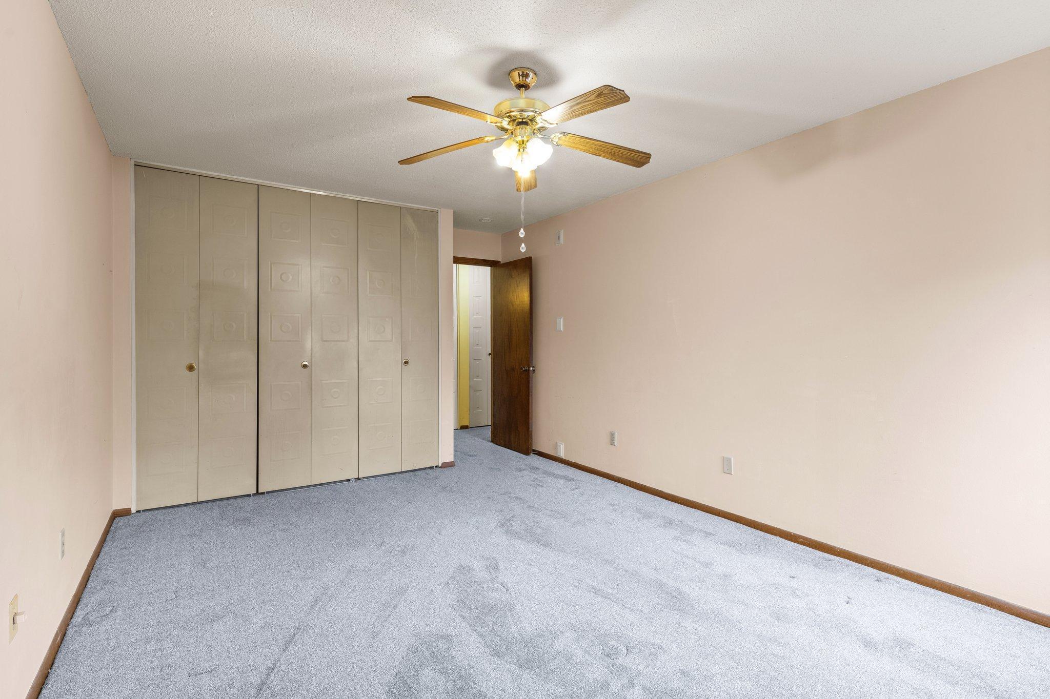 4101 Parklawn Avenue Unit: 129