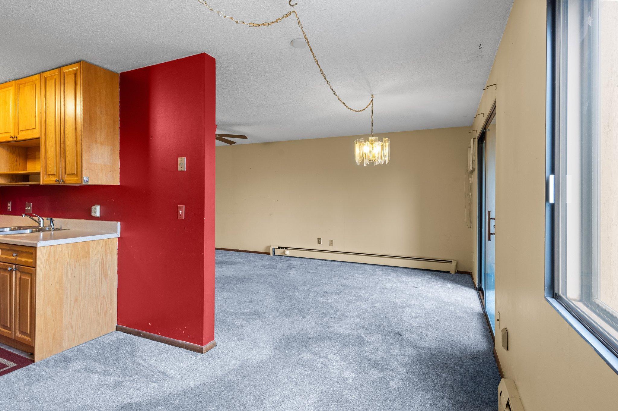4101 Parklawn Avenue Unit: 129
