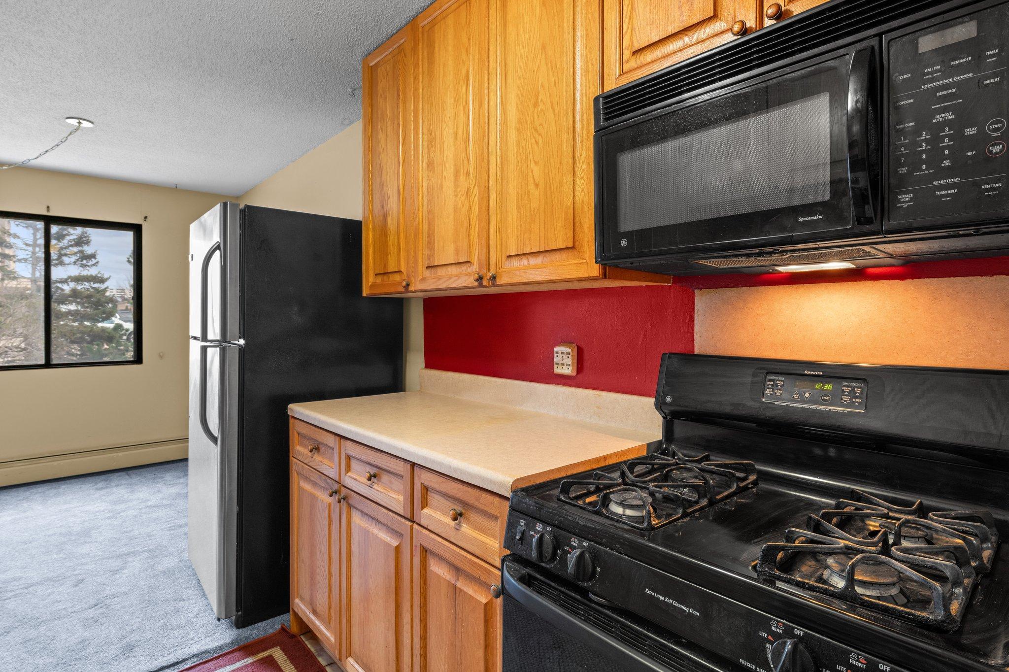 4101 Parklawn Avenue Unit: 129