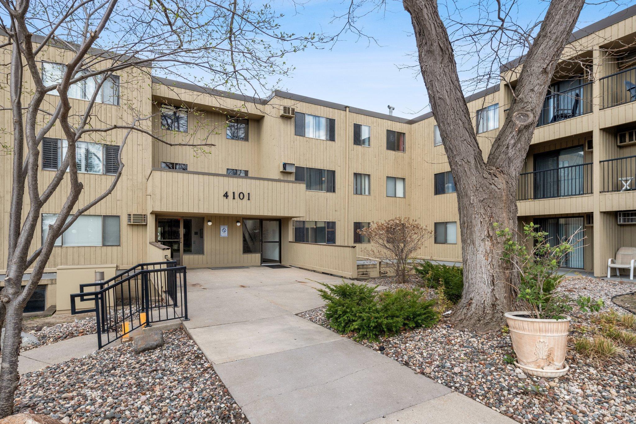 4101 Parklawn Avenue Unit: 129