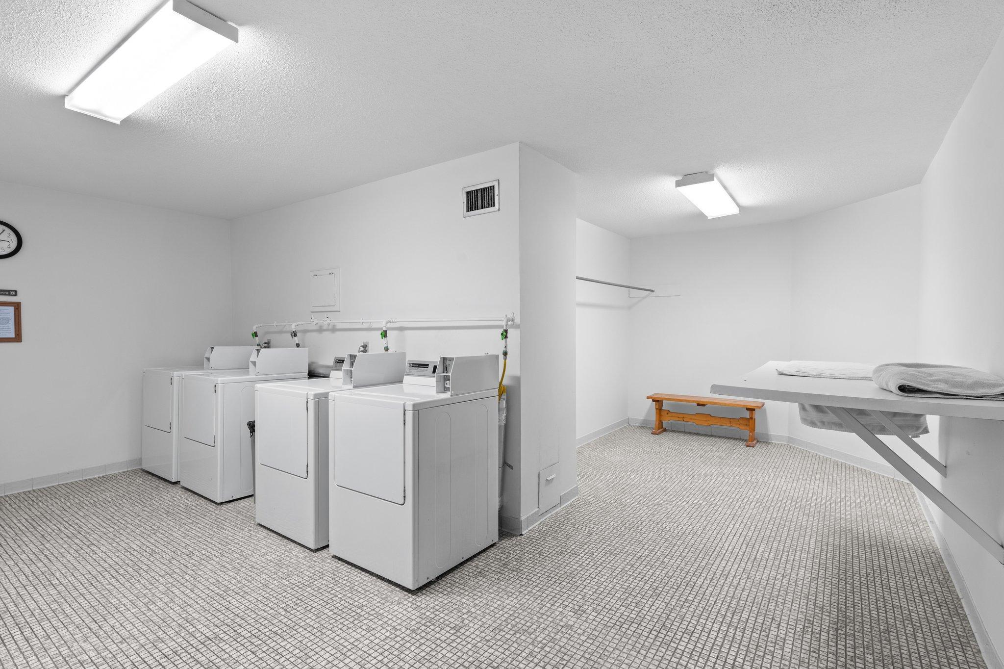 4101 Parklawn Avenue Unit: 129