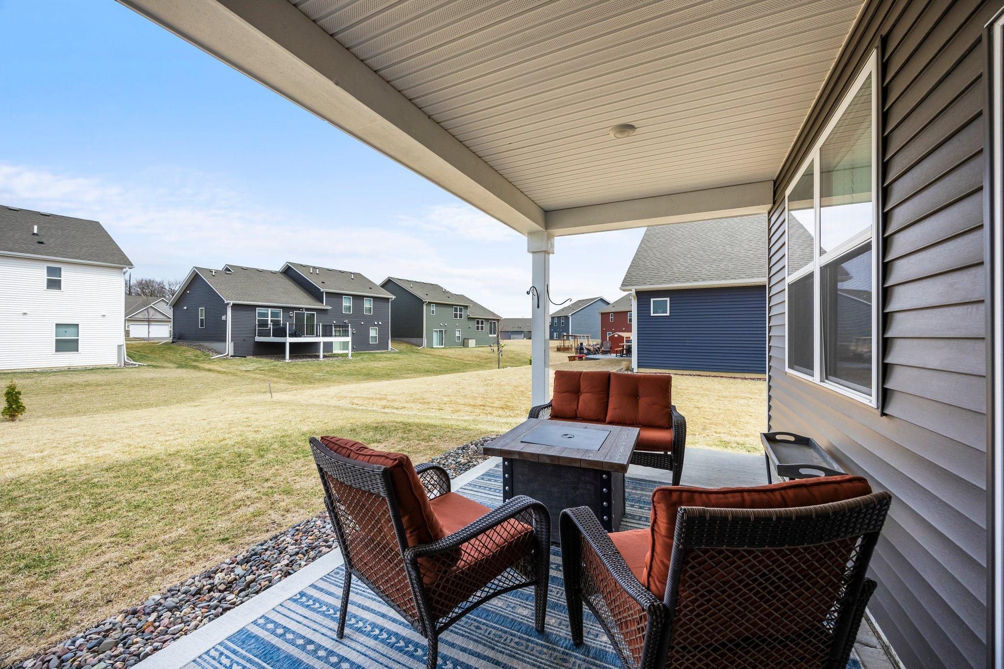 13621 Rosecommon Way