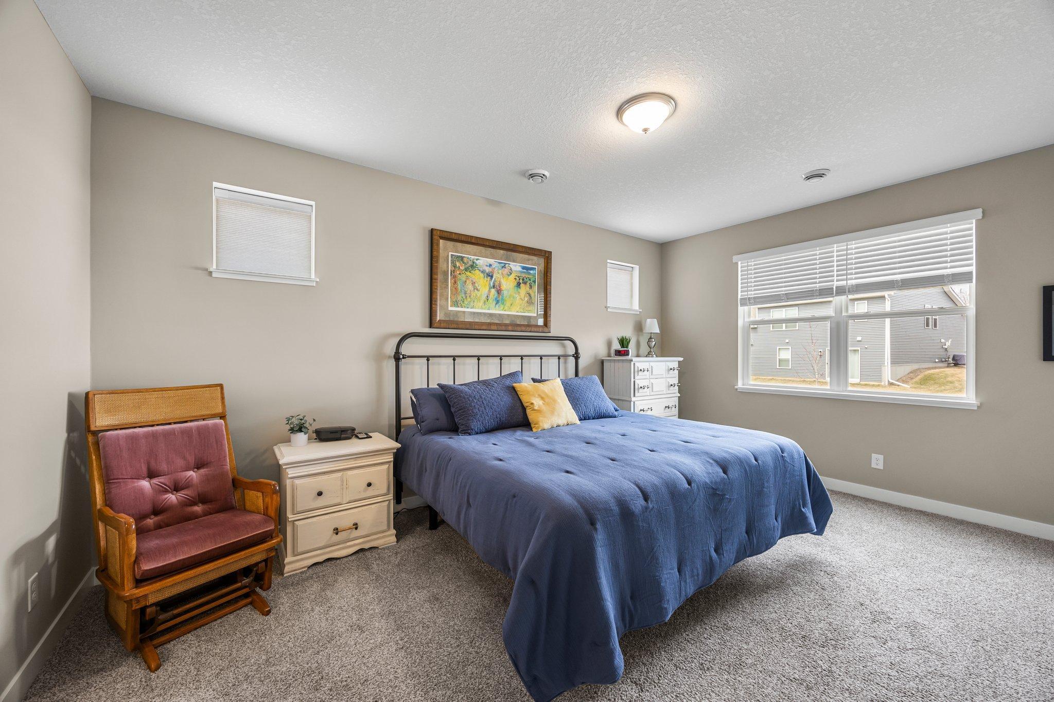 13621 Rosecommon Way