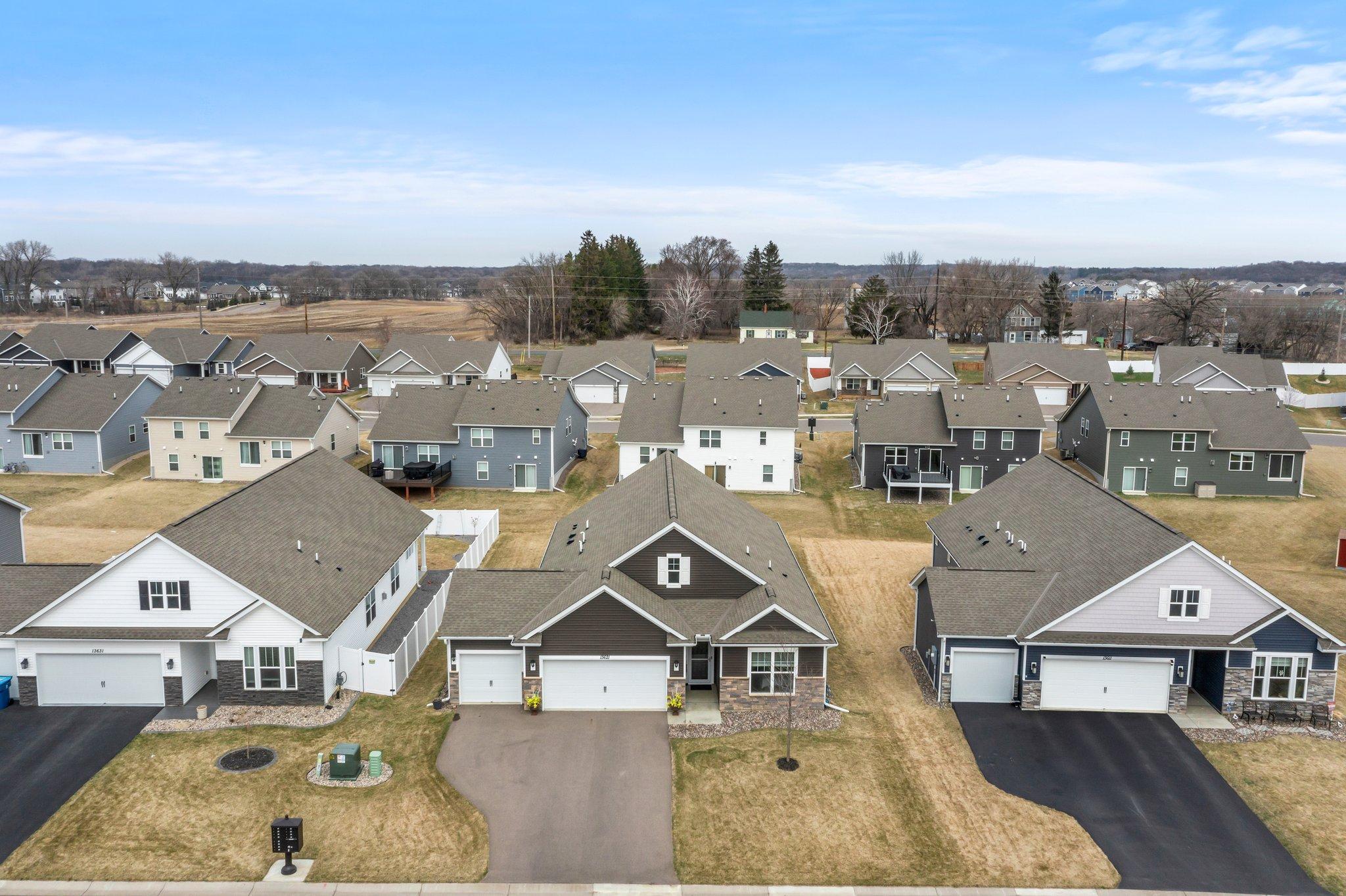 13621 Rosecommon Way