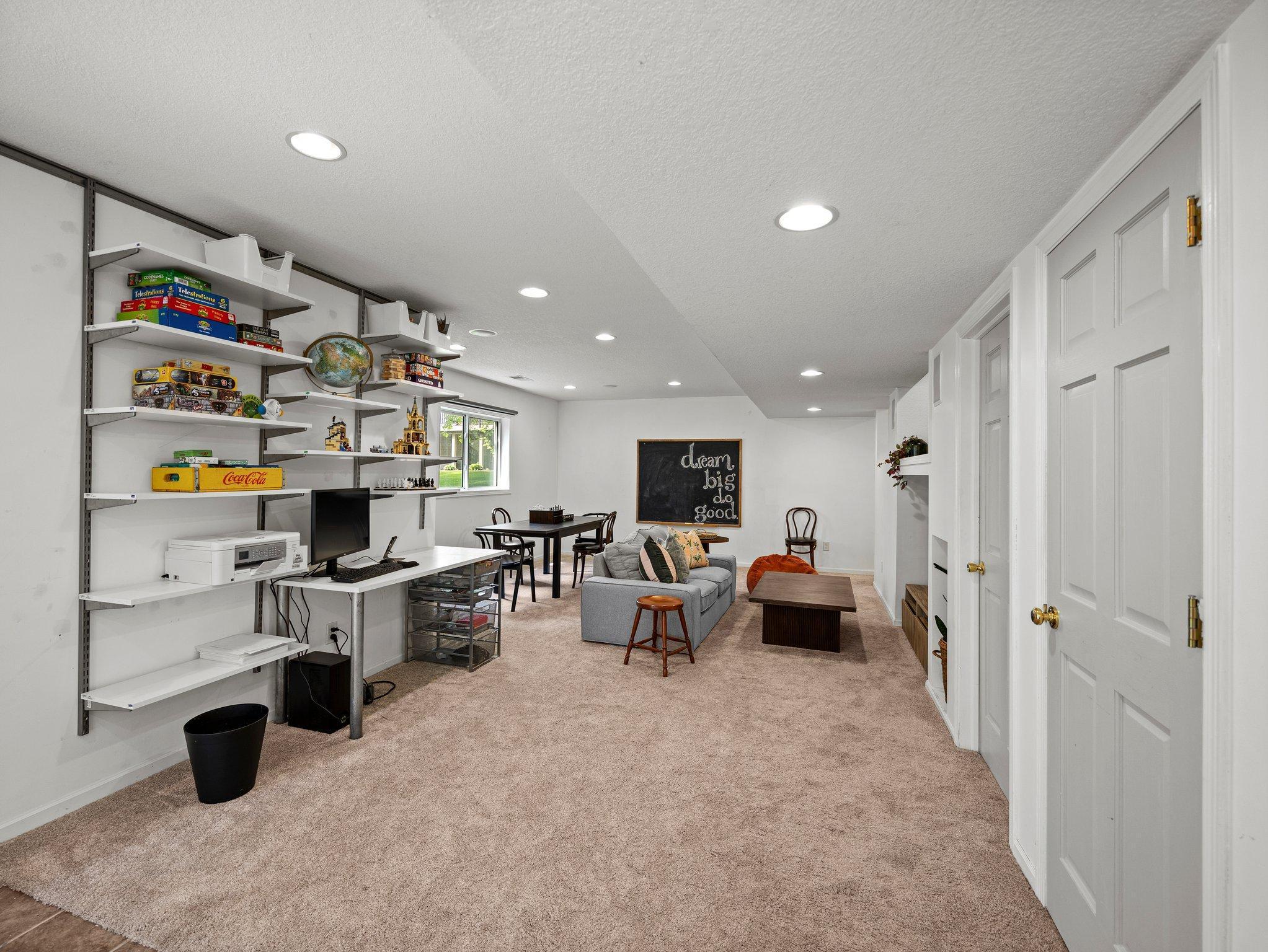 6557 Wildflower Drive S