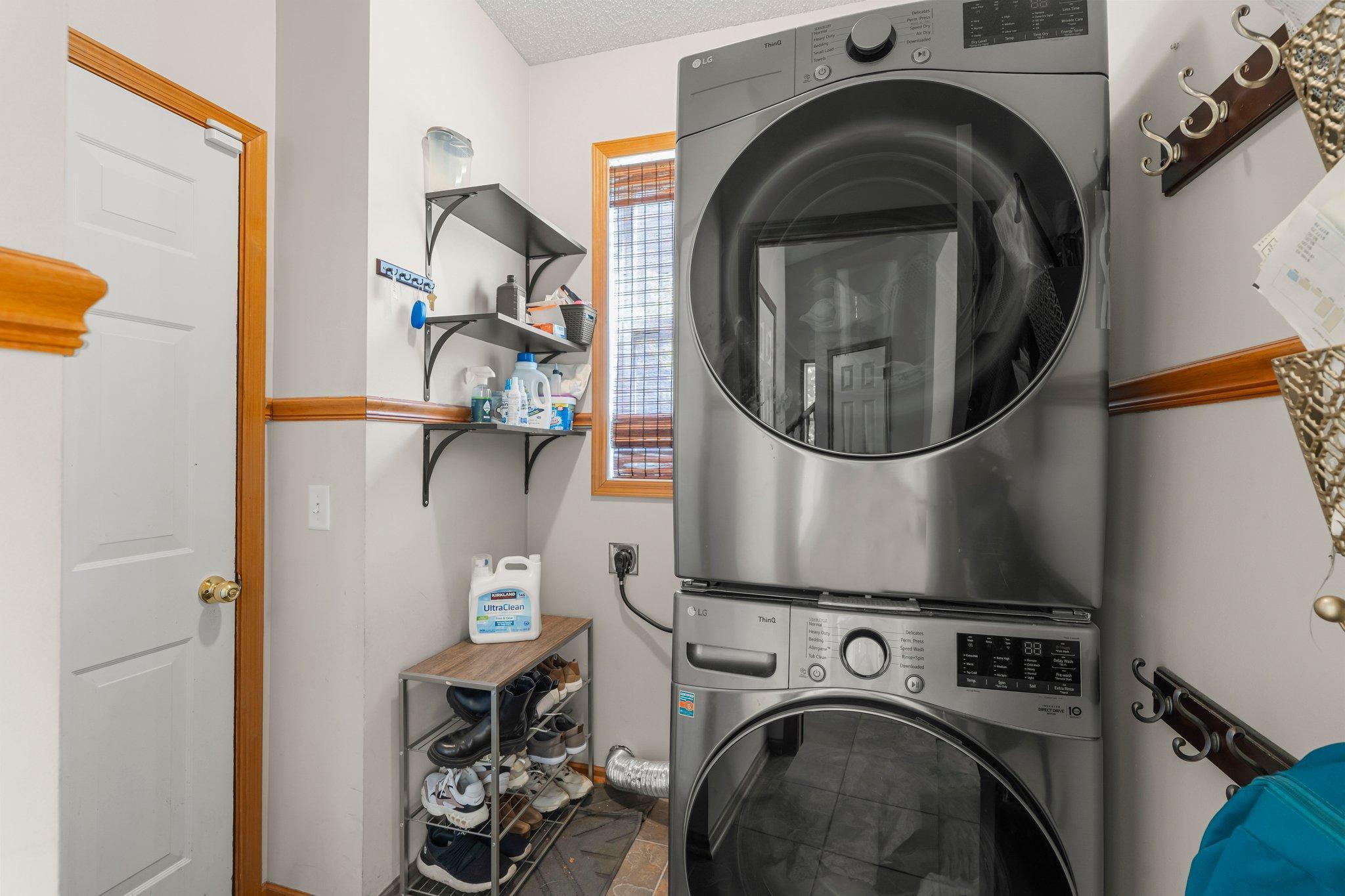 2445 Stonecrest Path NW