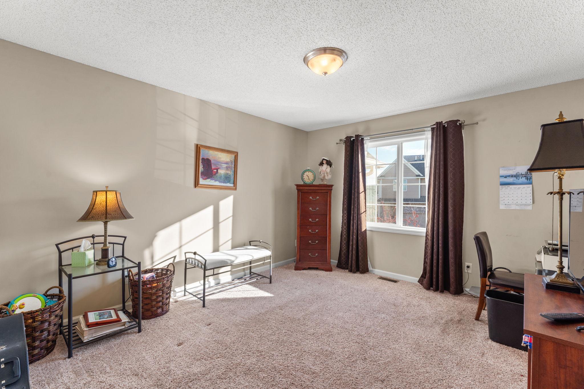 2606 Waterfall Way NW