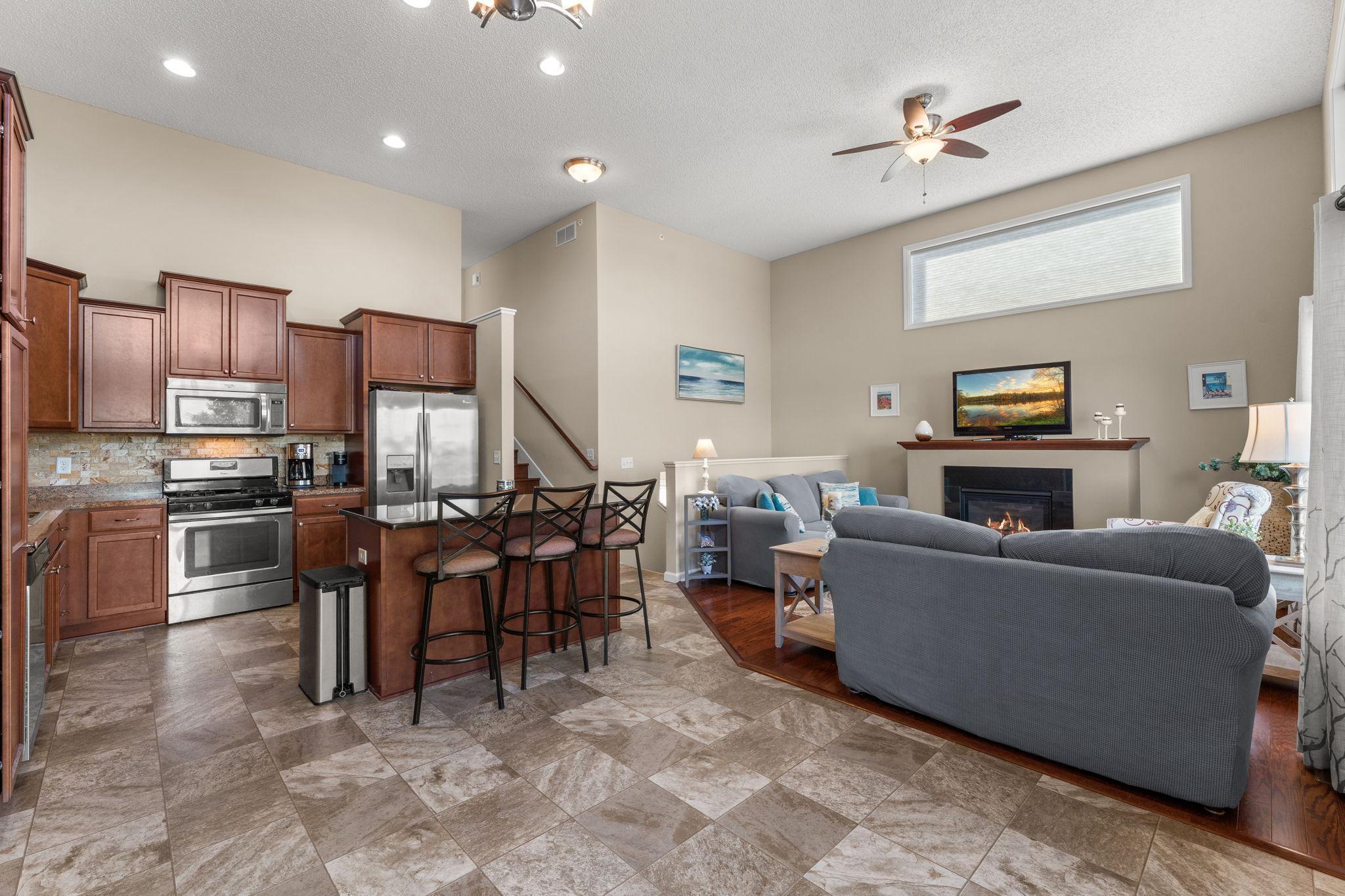 2606 Waterfall Way NW