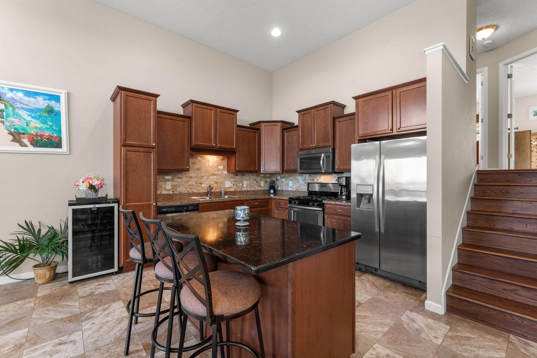 2606 Waterfall Way NW