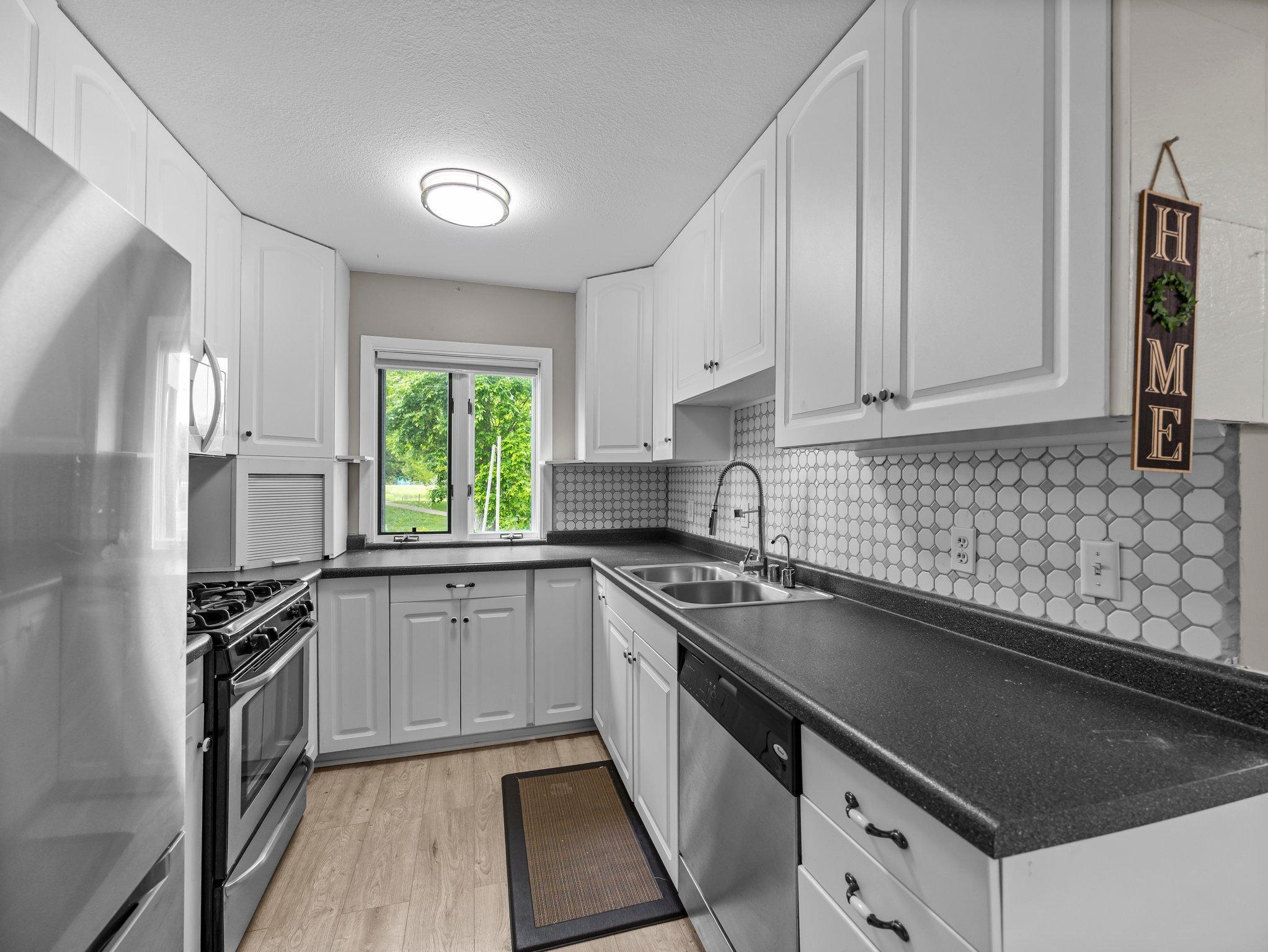 10720 Rockford Road Unit: 113