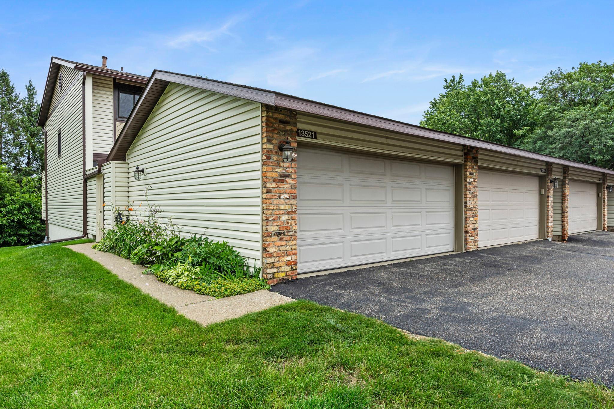 13521 Heather Hills Drive