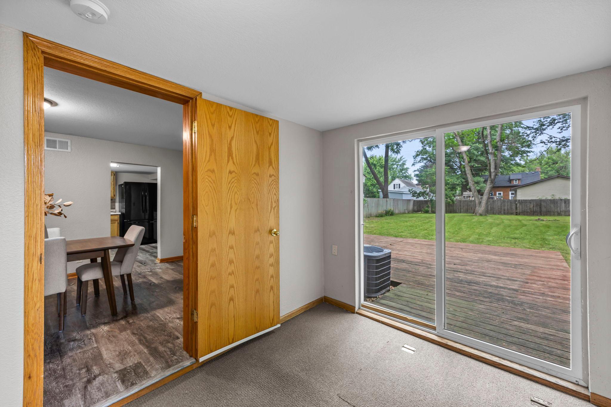 540 6th Street W