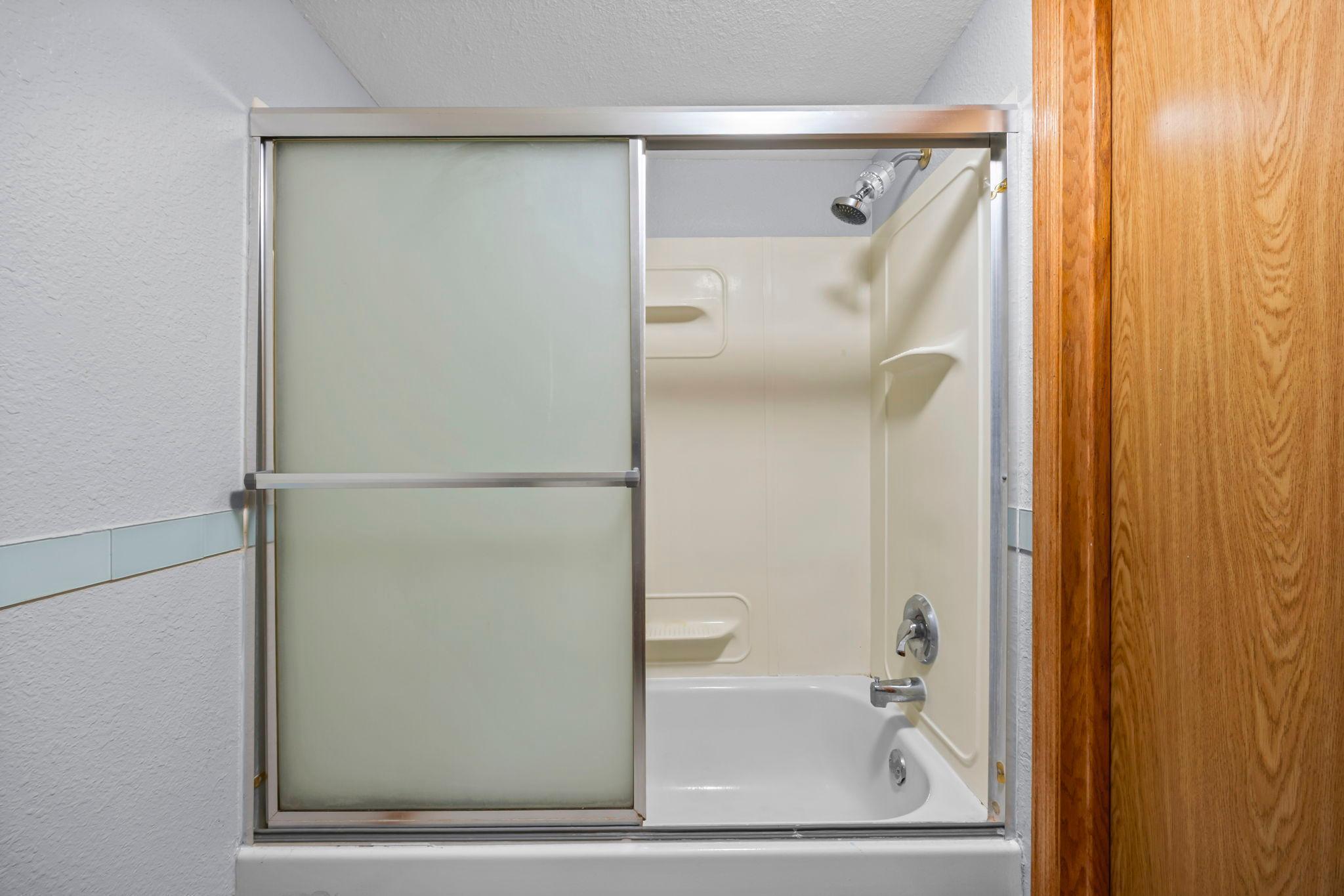 540 6th Street W