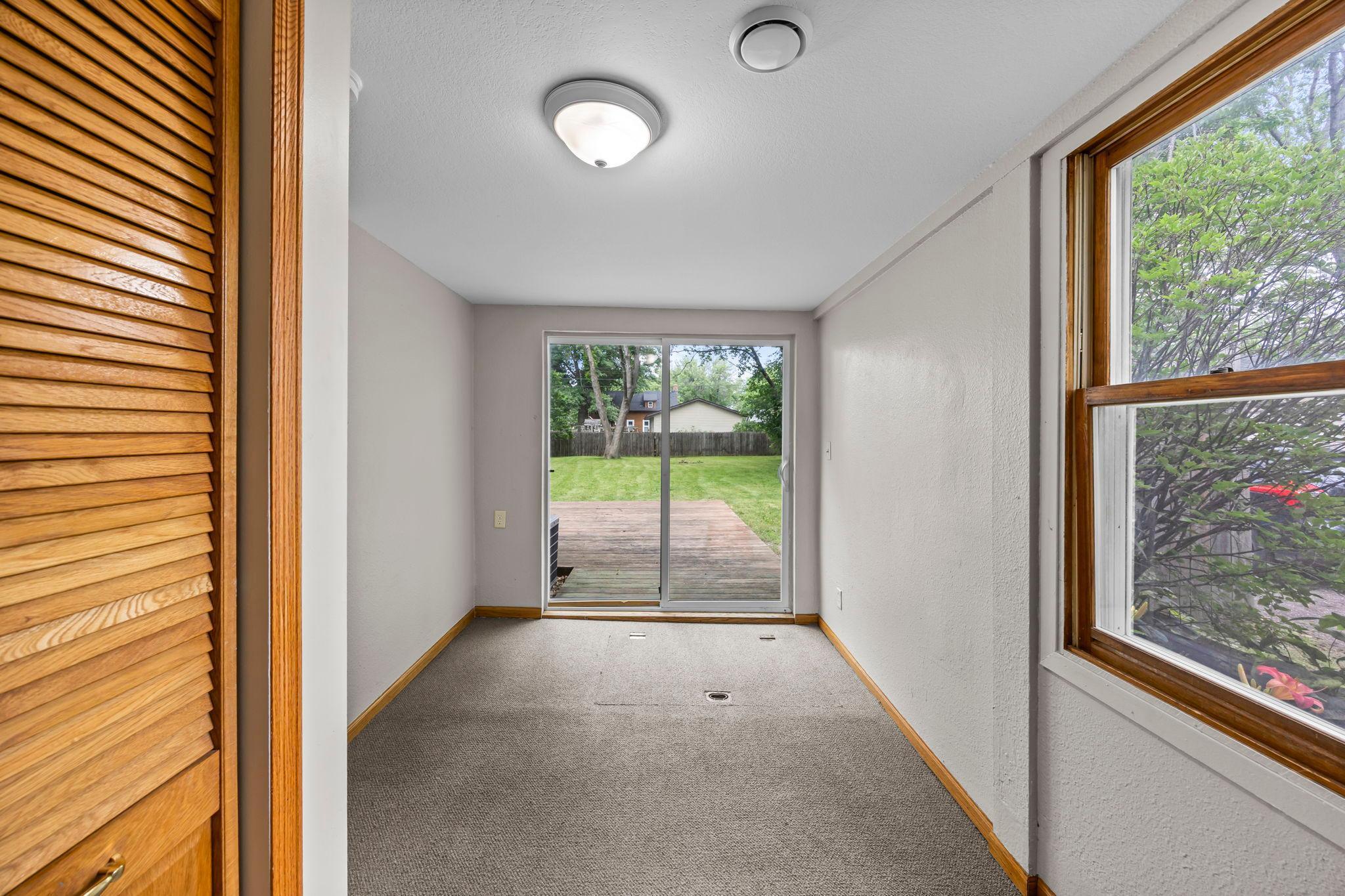 540 6th Street W