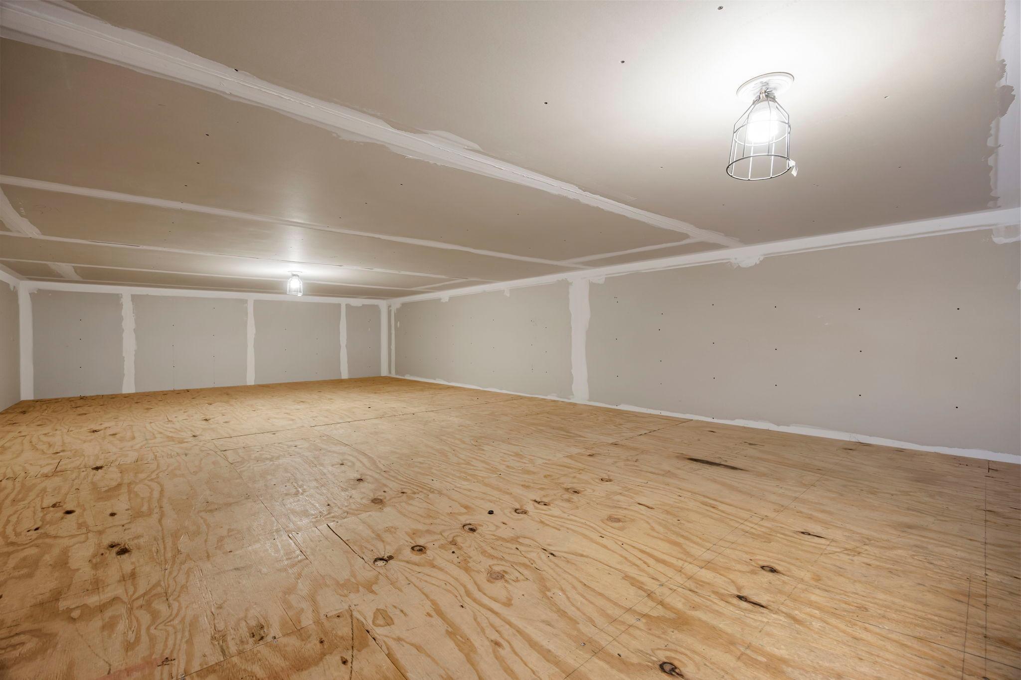 2073 Valley Creek Lane