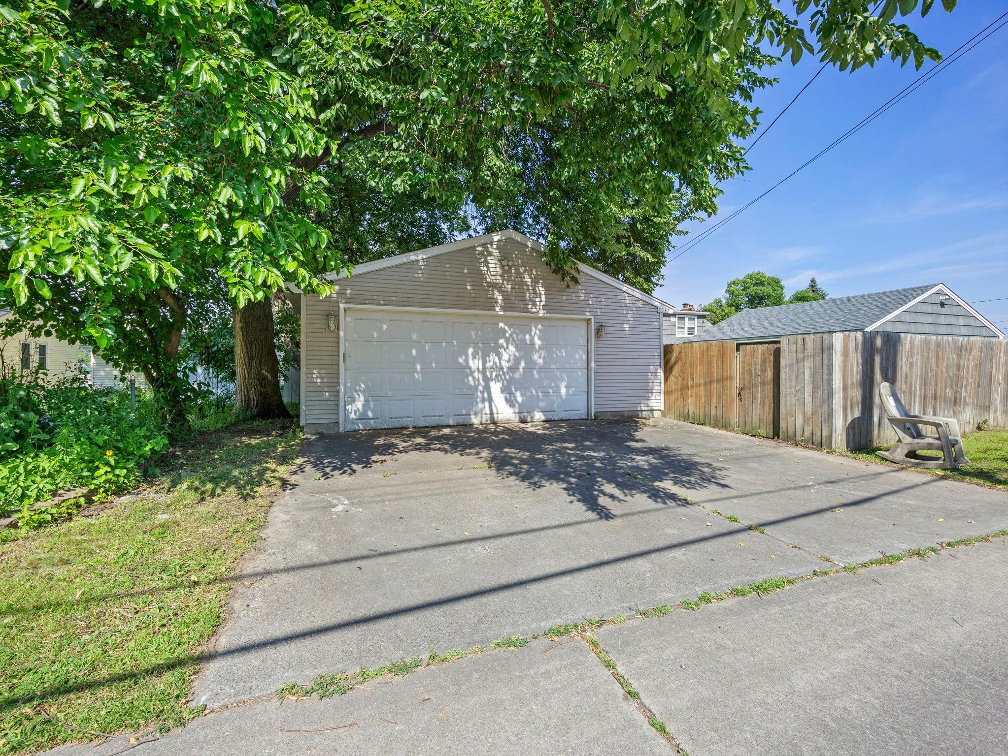 3537 Texas Avenue S