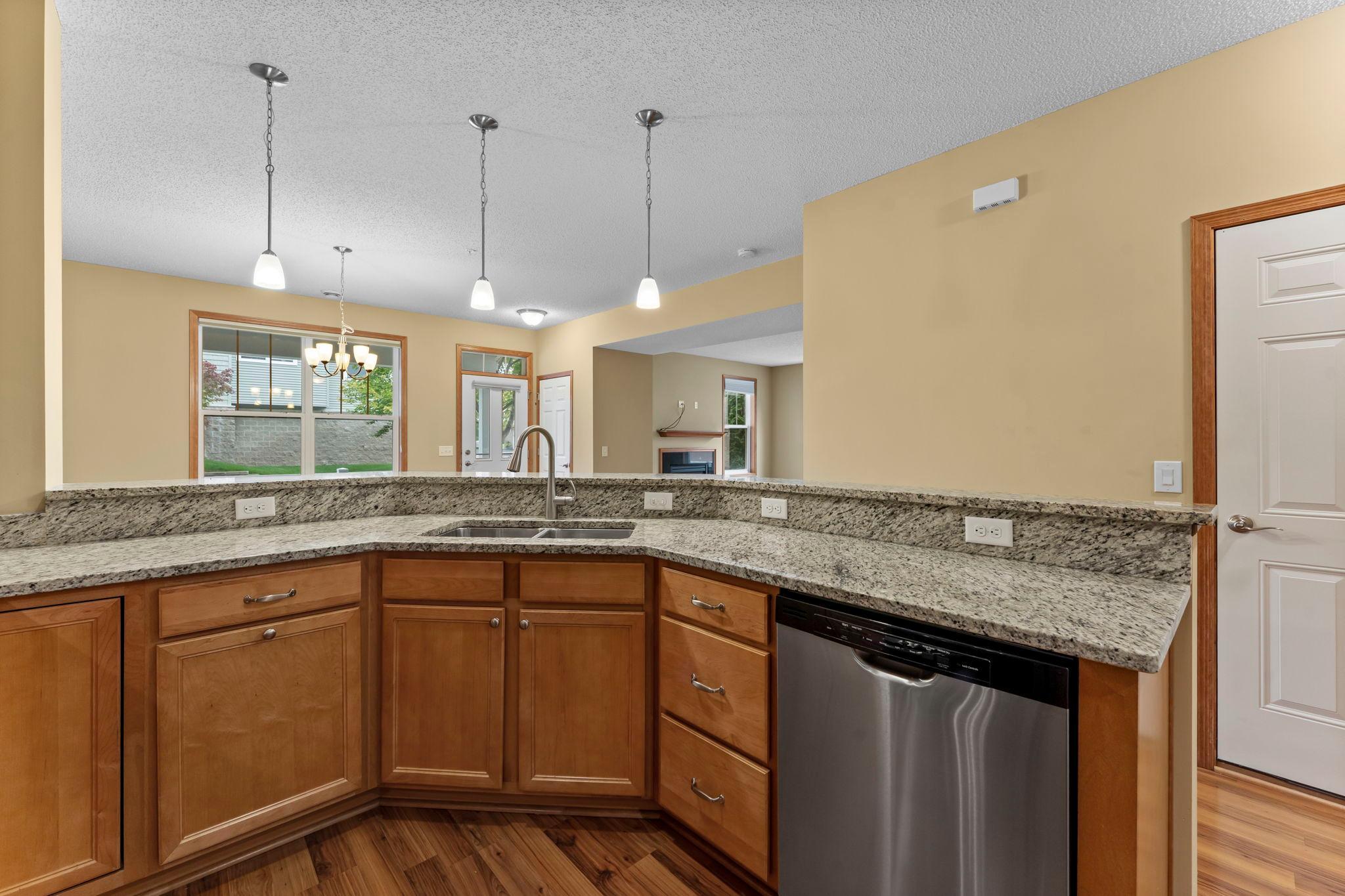 1826 Colonial Lane Unit: 4