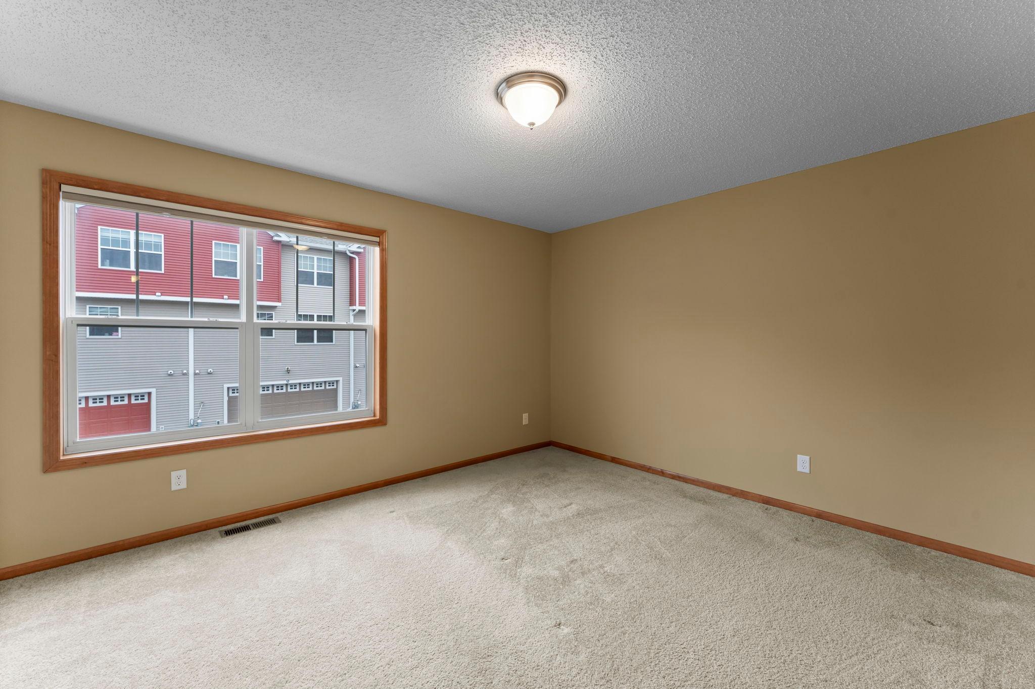 1826 Colonial Lane Unit: 4